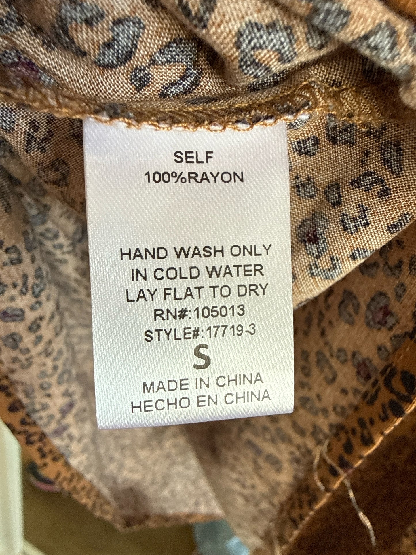 Savanna Jane Size S Brown Top