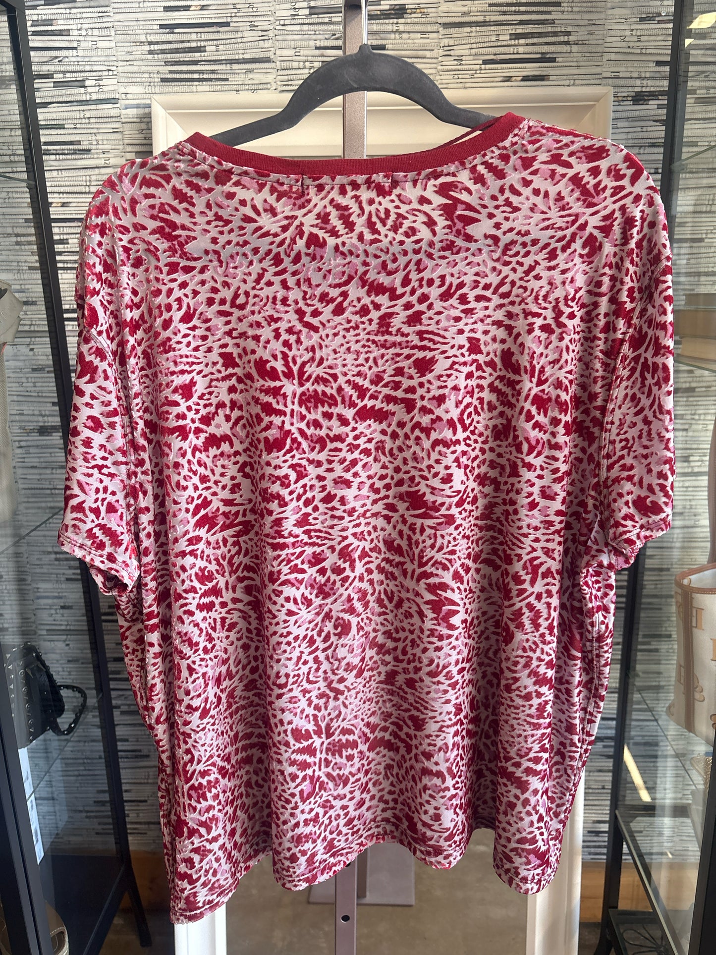 We The Free Size S burgandy Animal Pattern Top