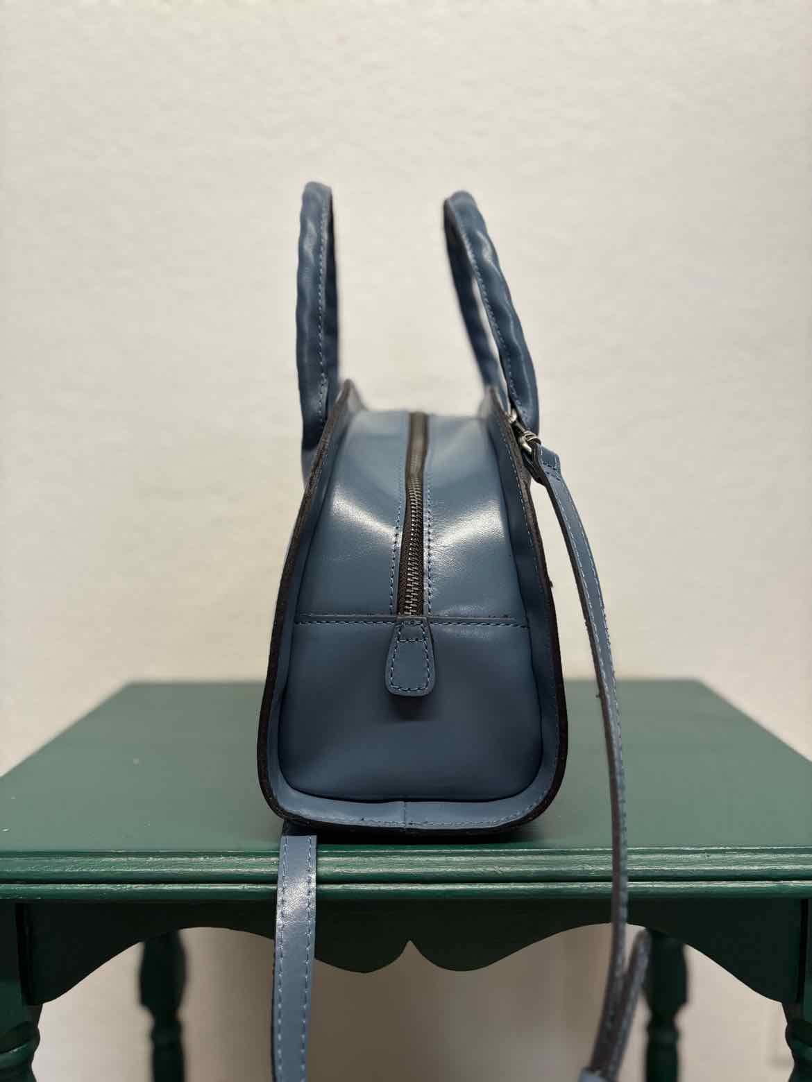 Patricia Nash Blue embossed Bag