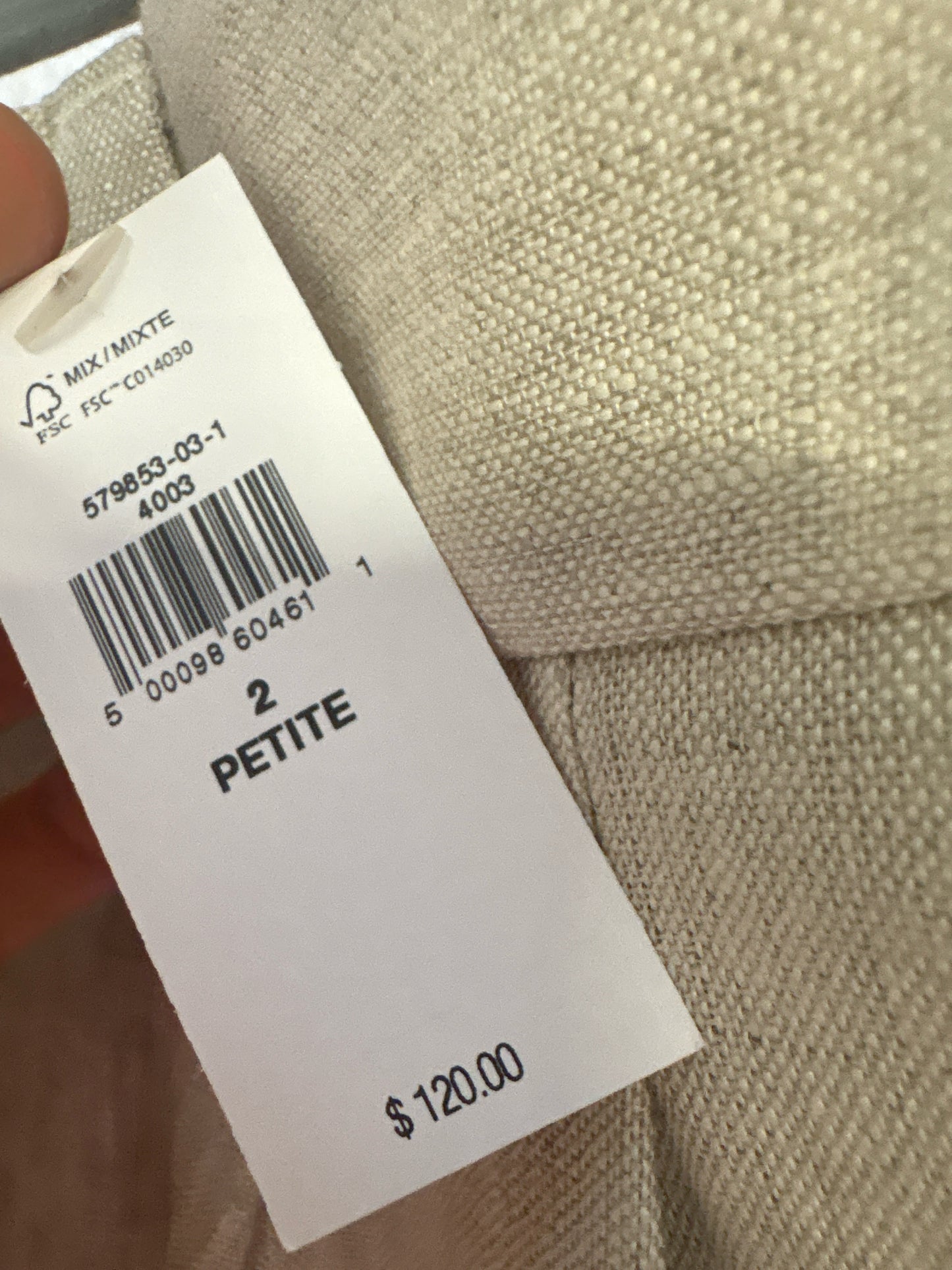 Banana Republic Size 2 Tan Shorts