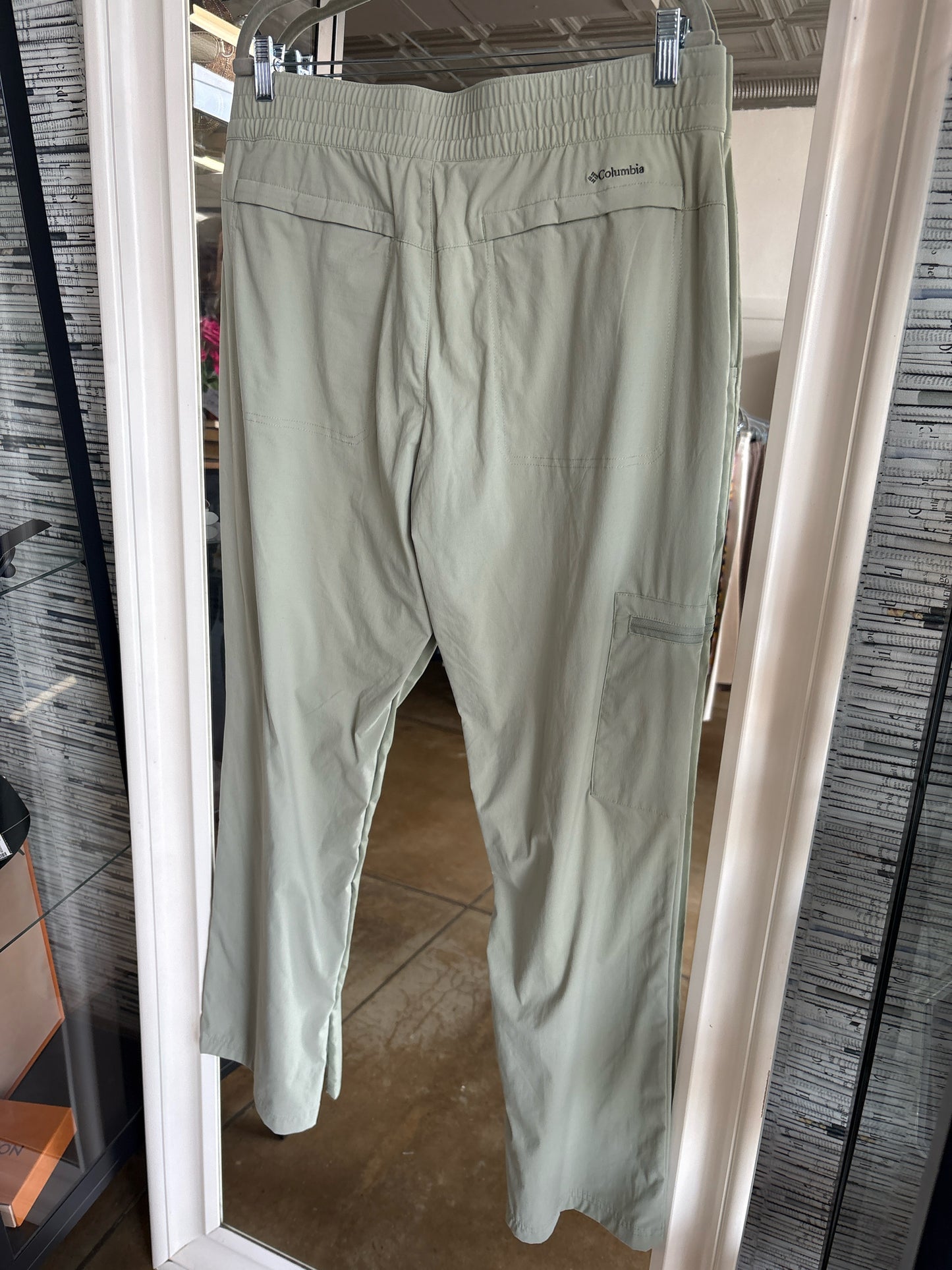 Columbia 14 Light Olive Pants