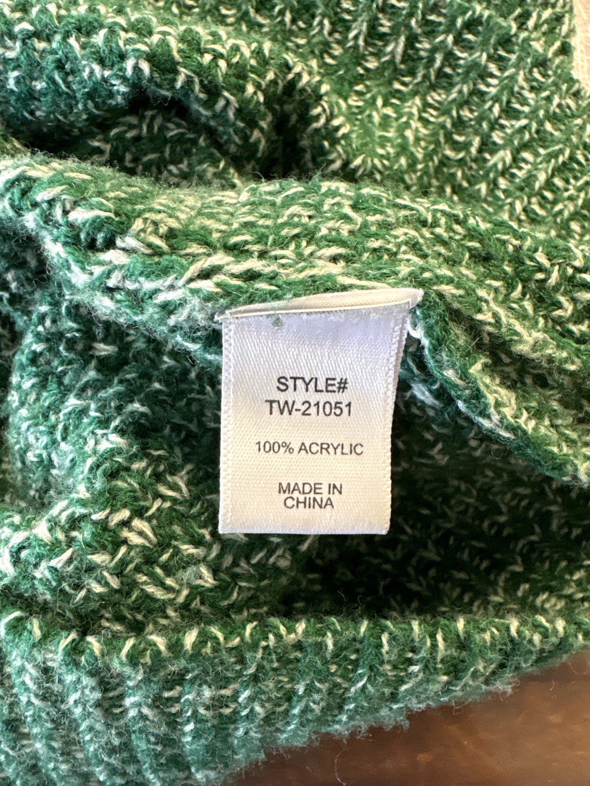 Zenana Size M Green Sweater