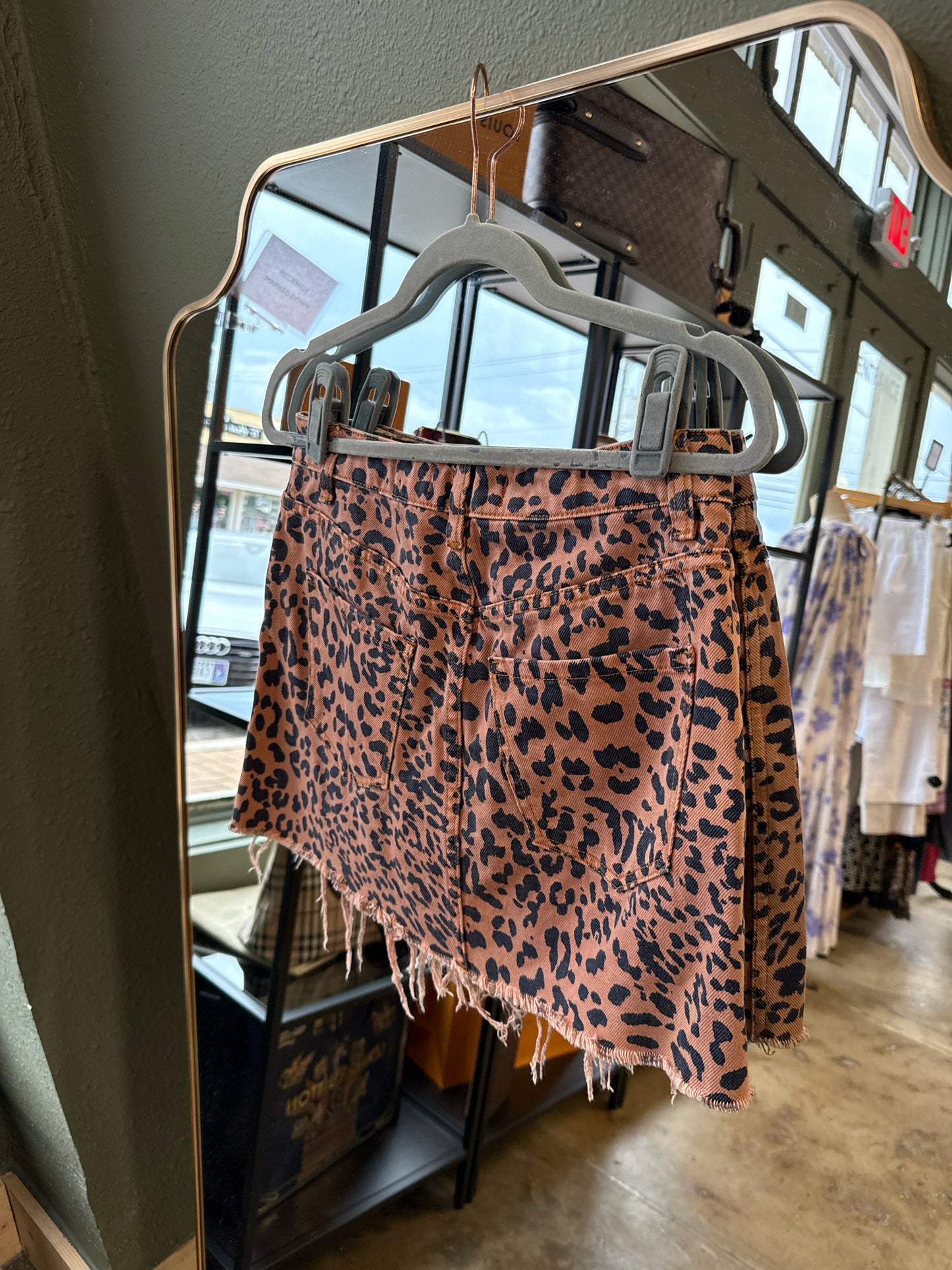 We The Free Size 26 cheetah Skirt