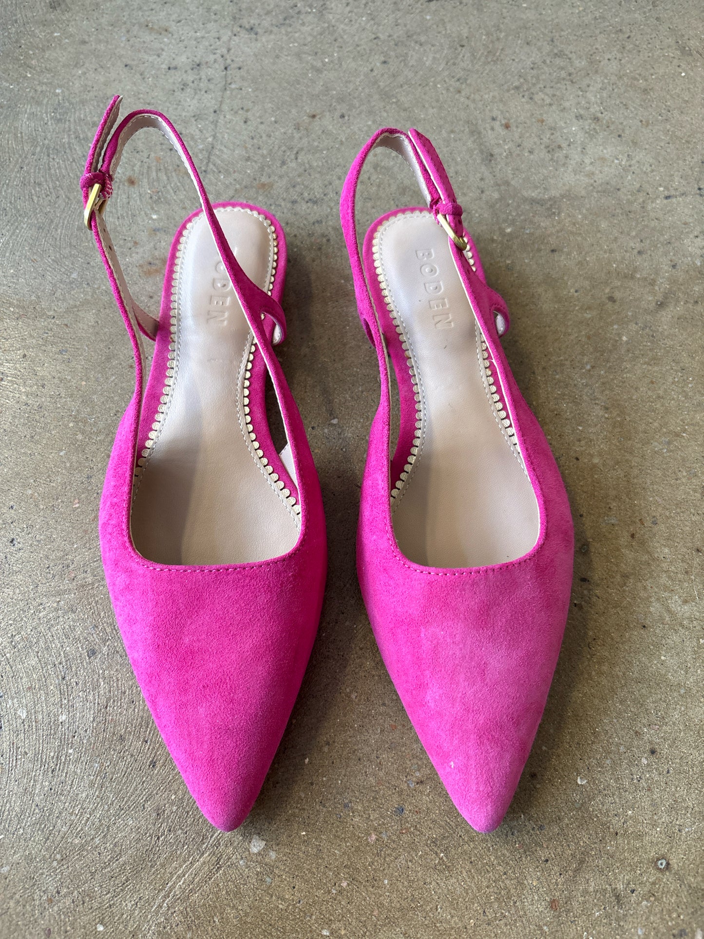 Boden Shoe Size 6 Pink Pointed toe Flats