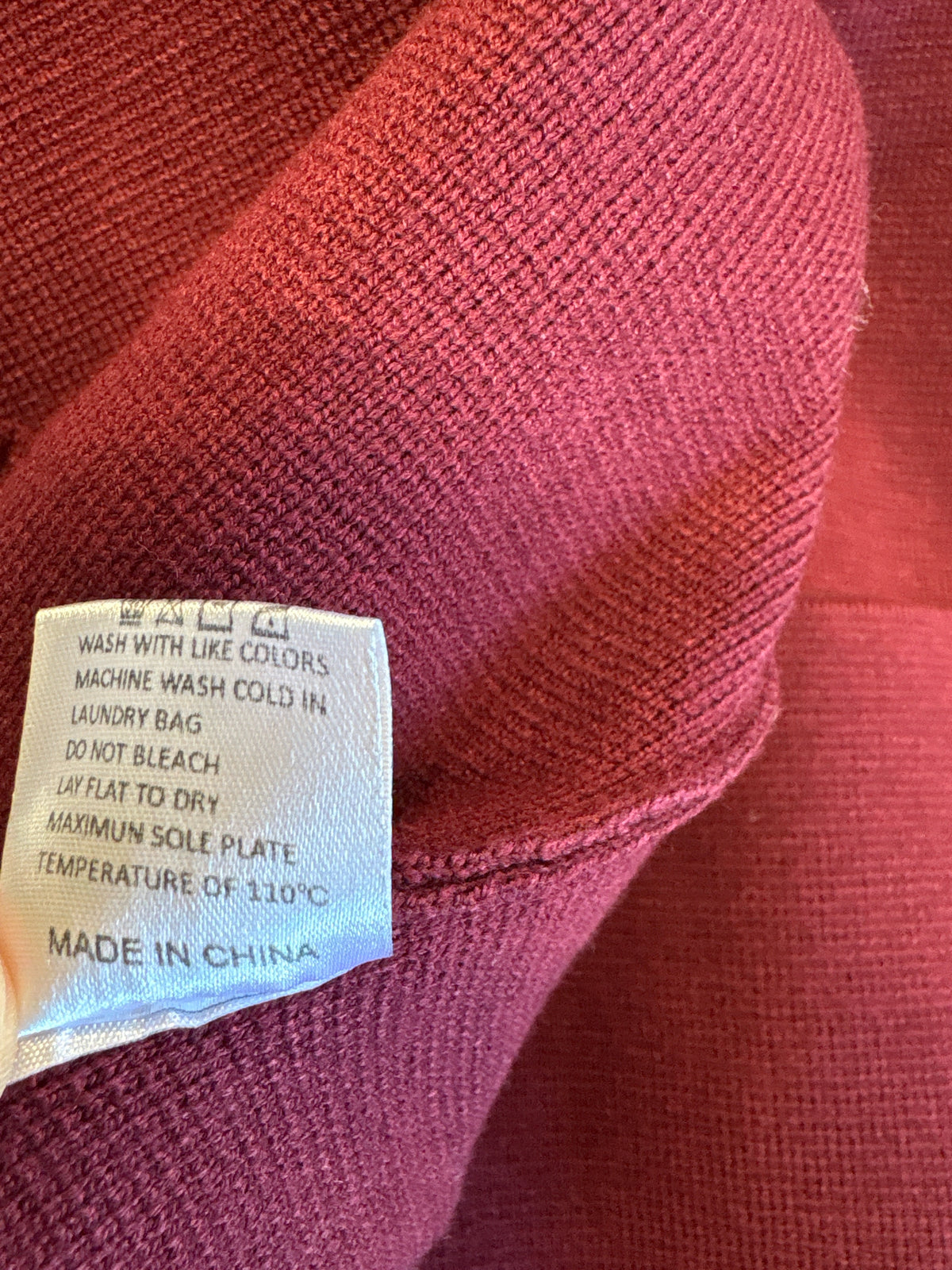 Anrabess Size M burgandy Tunic