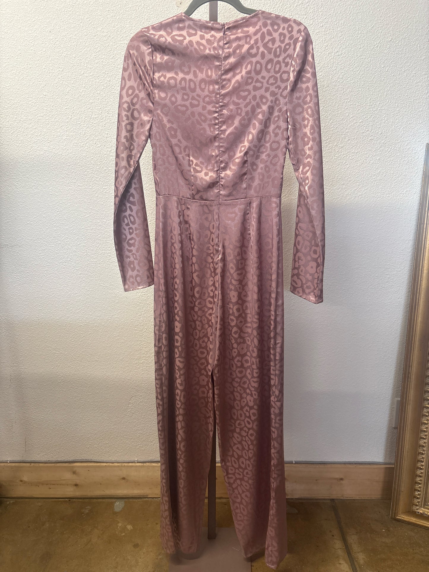 Lulus Size XS blush Animal Print Romper