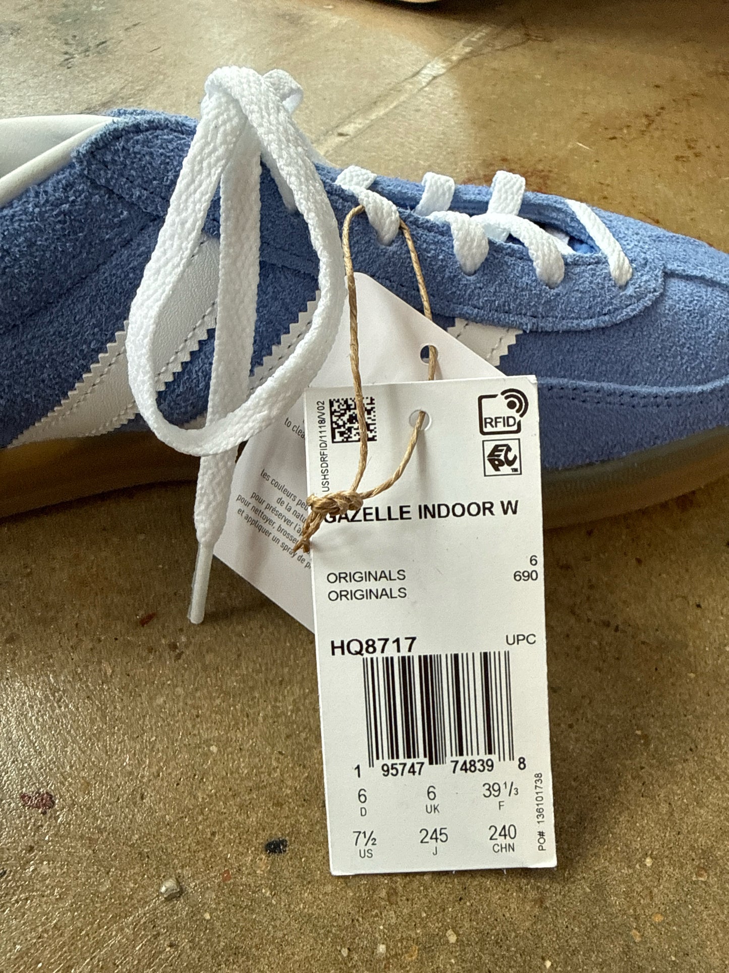 Adidas Shoe Size 7.5 Blue Sneakers