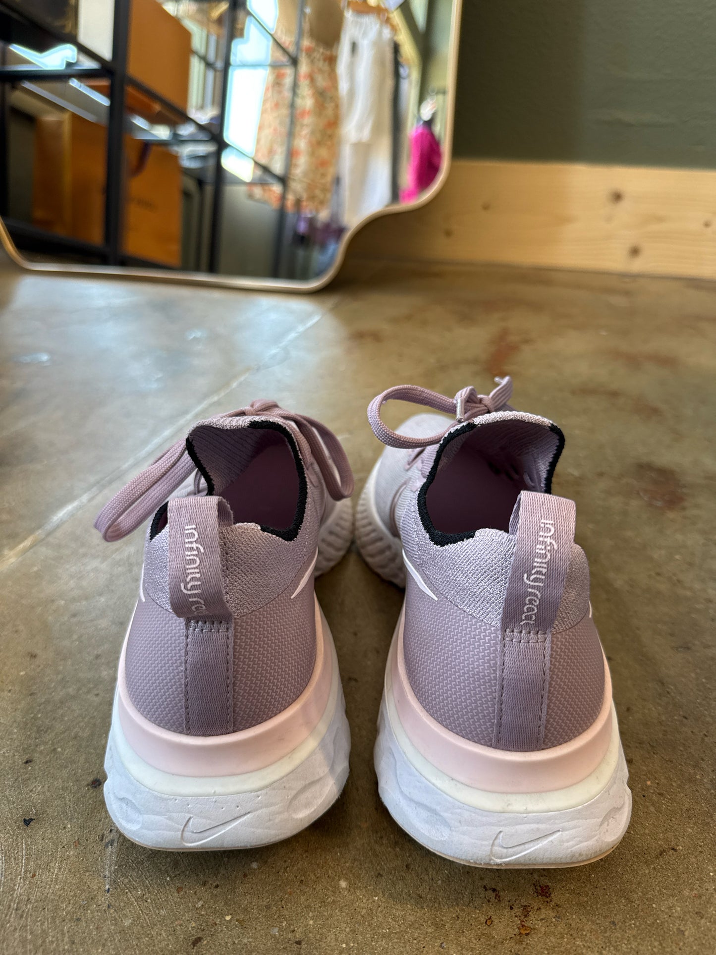 NIKE Shoe Size 8.5 Purple Sneakers