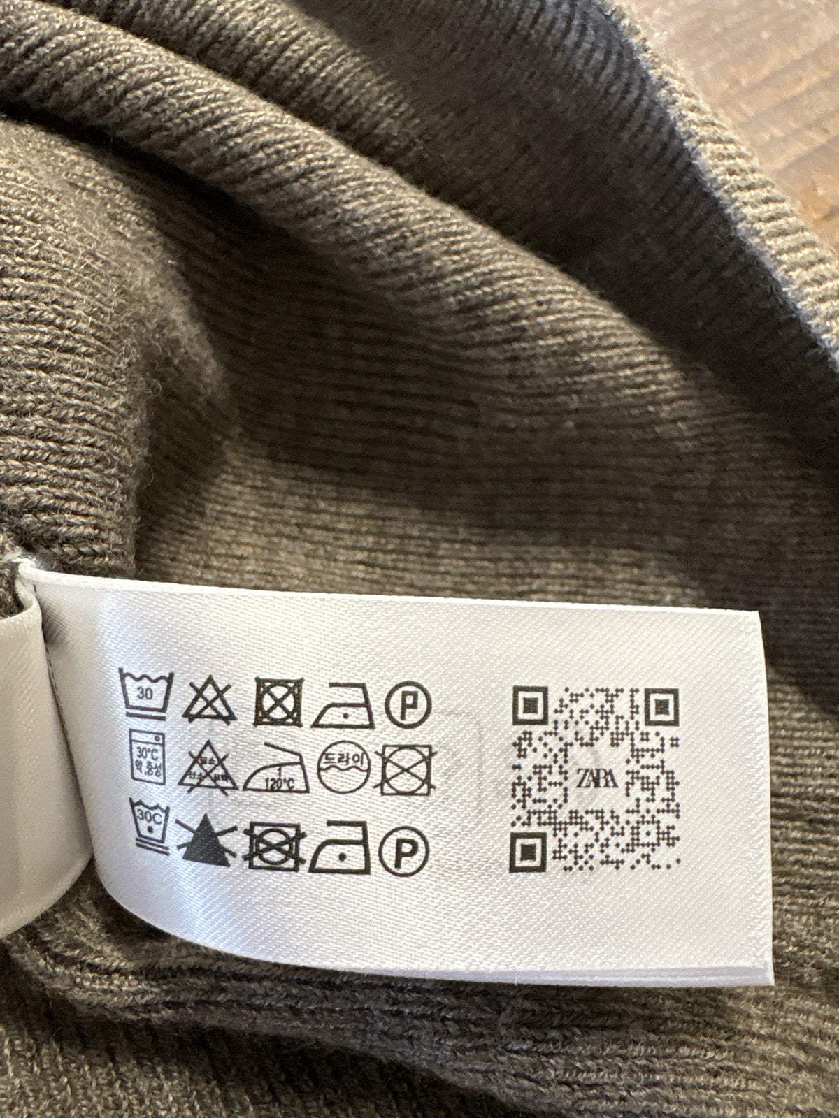 ZARA Size M Brown Sweater
