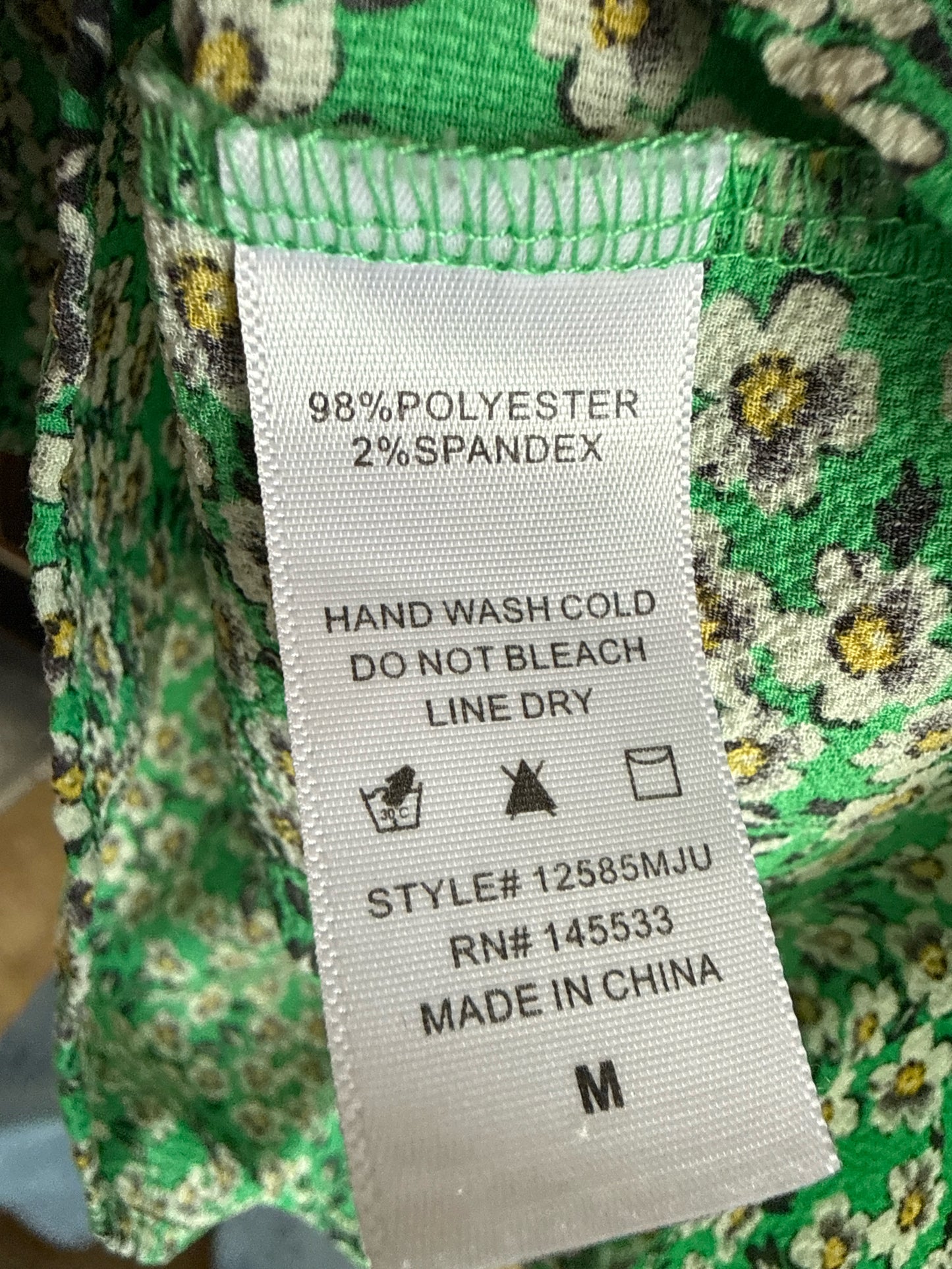 W5 Size M Green Top