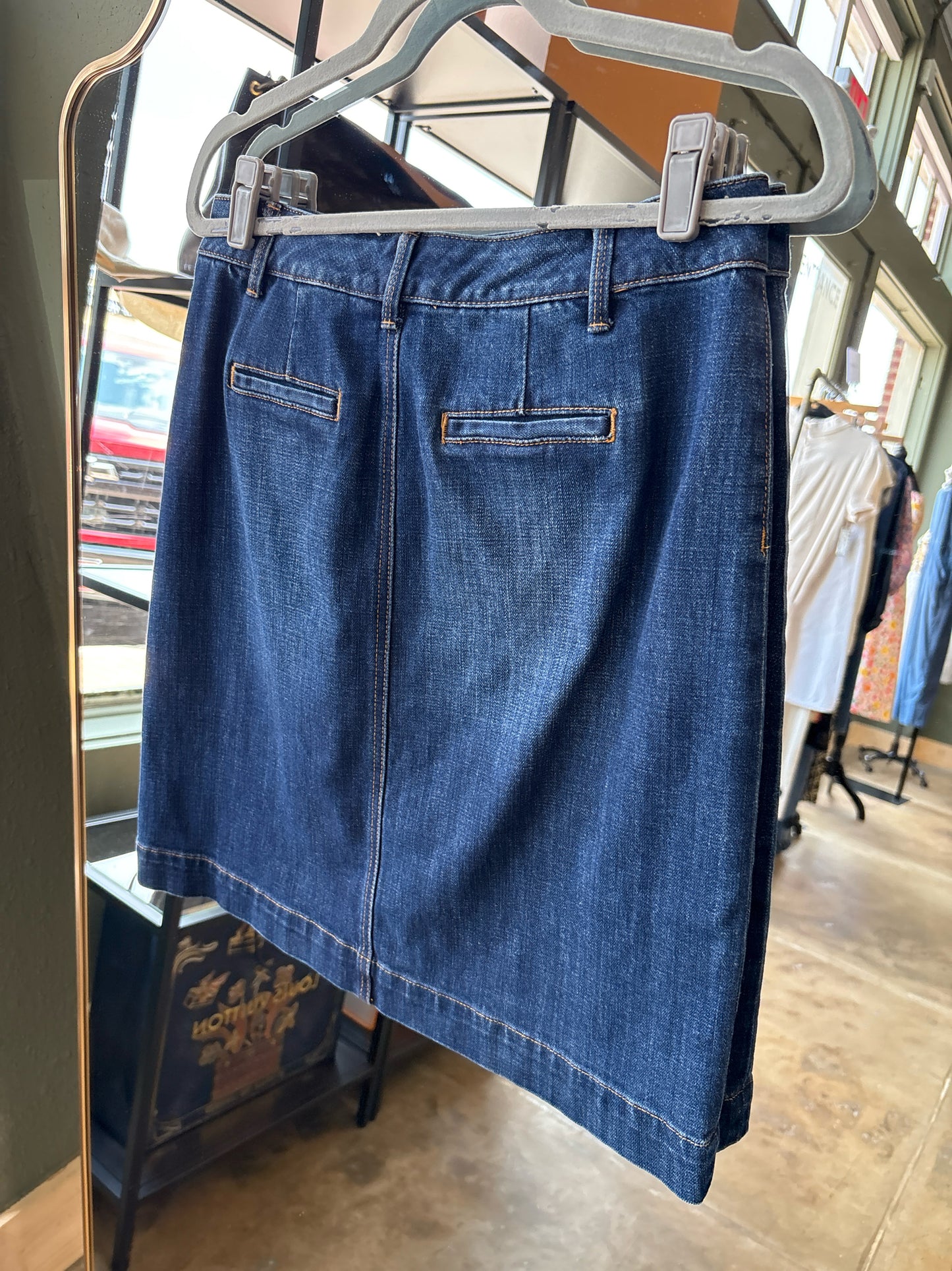 TALBOTS Size 4 Denim Skirt