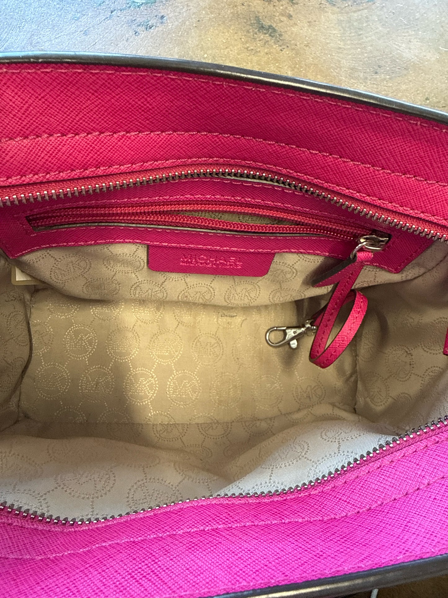MICHAEL KORS Pink Purse