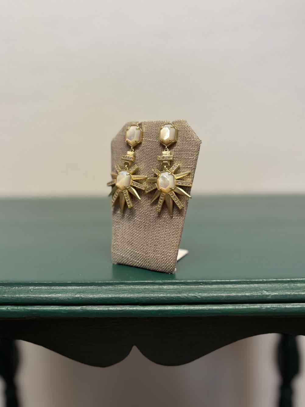 kendra Scott gold/cream Dangle Earrings