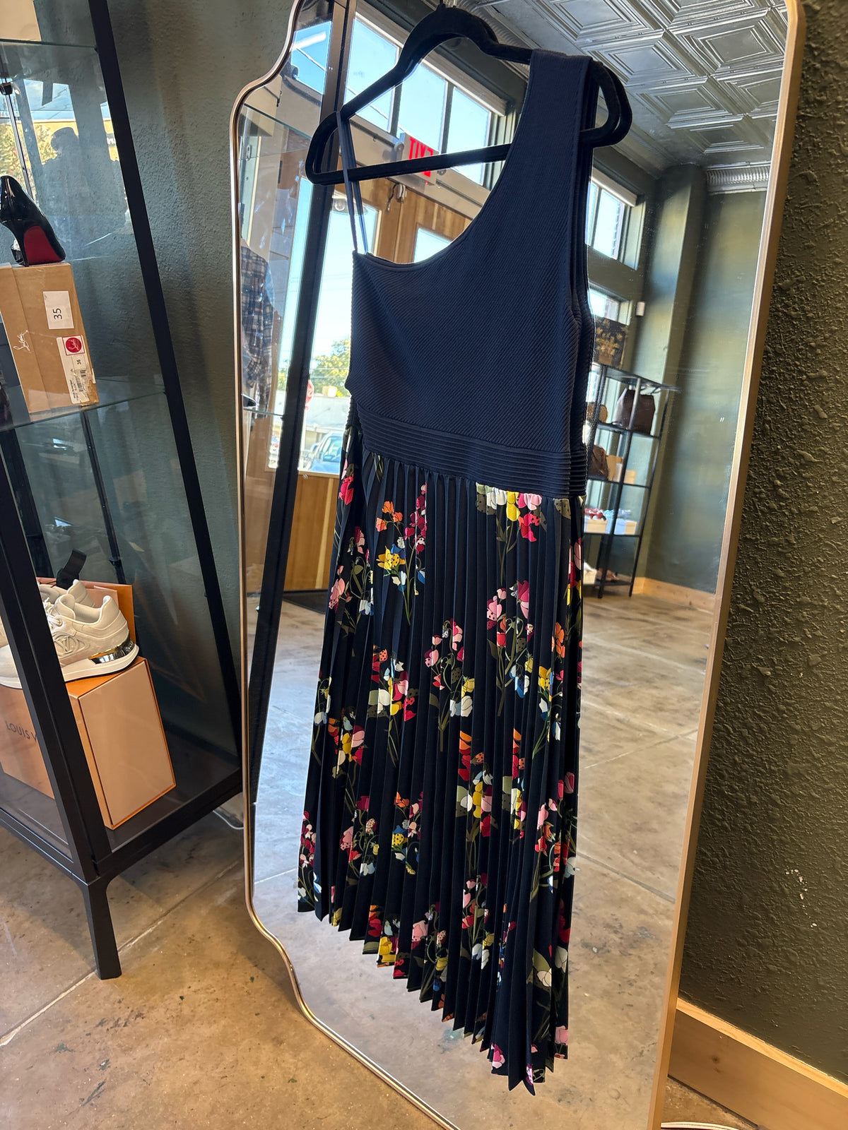 Ted Baker London Size 3 Navy Floral Dress