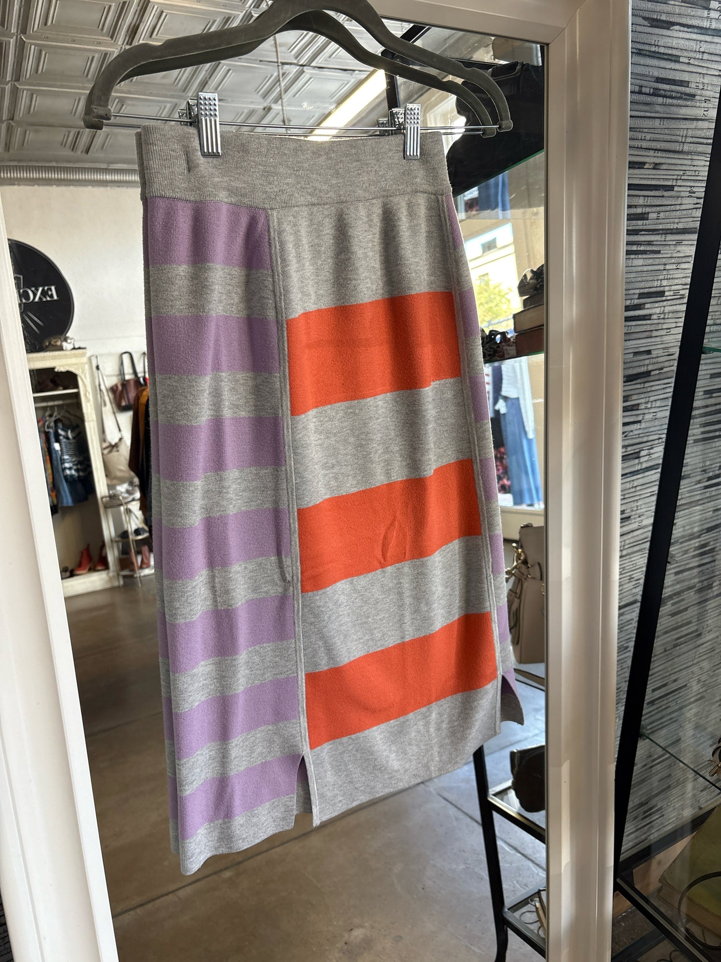 Daily Practice Size SP Gray/Orange Stripe Two Piece Set