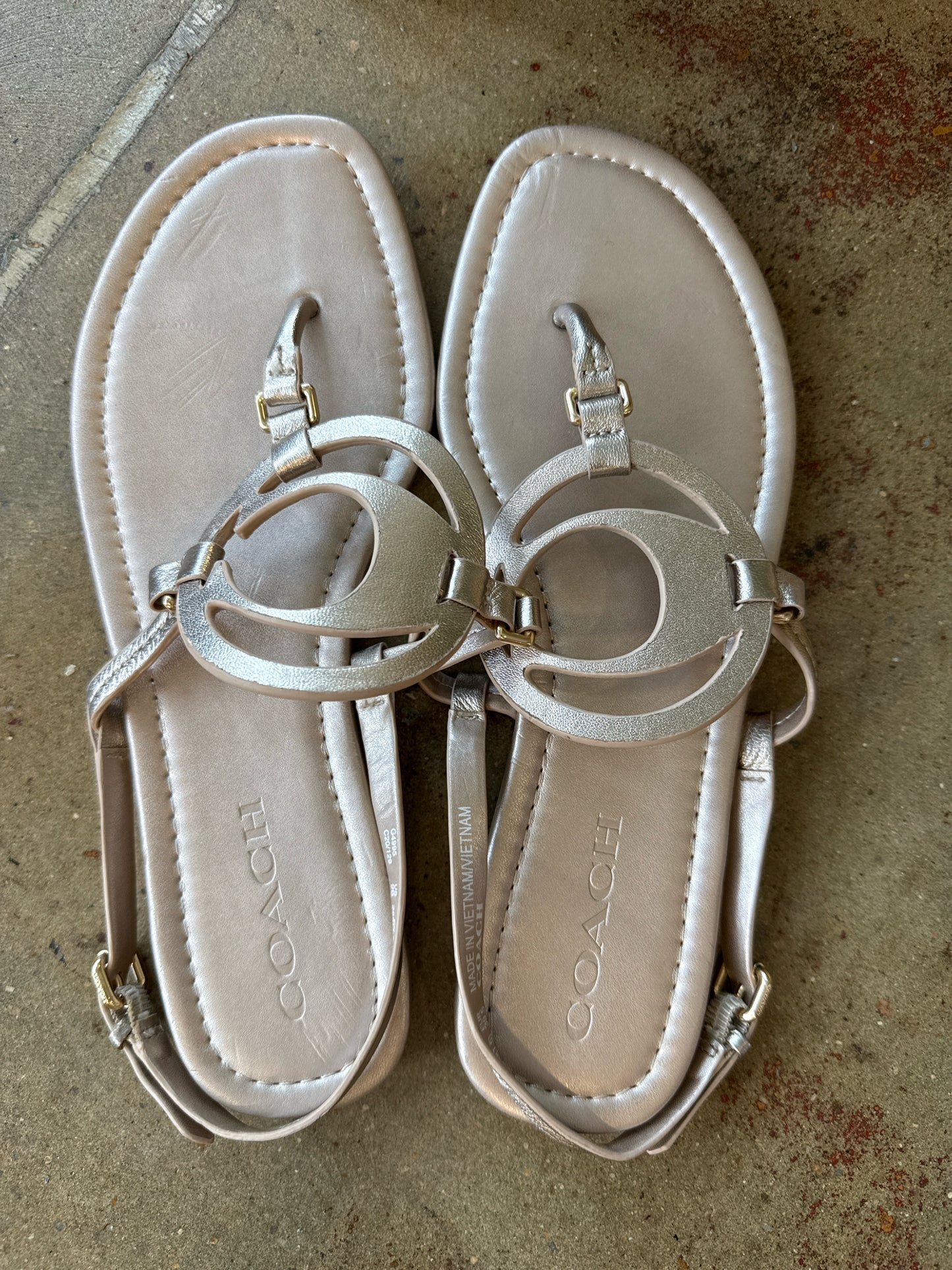 COACH Shoe Size 9 Sandals