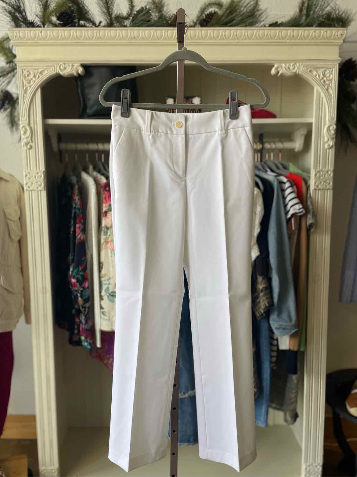 TALBOTS Size 2P White Pants