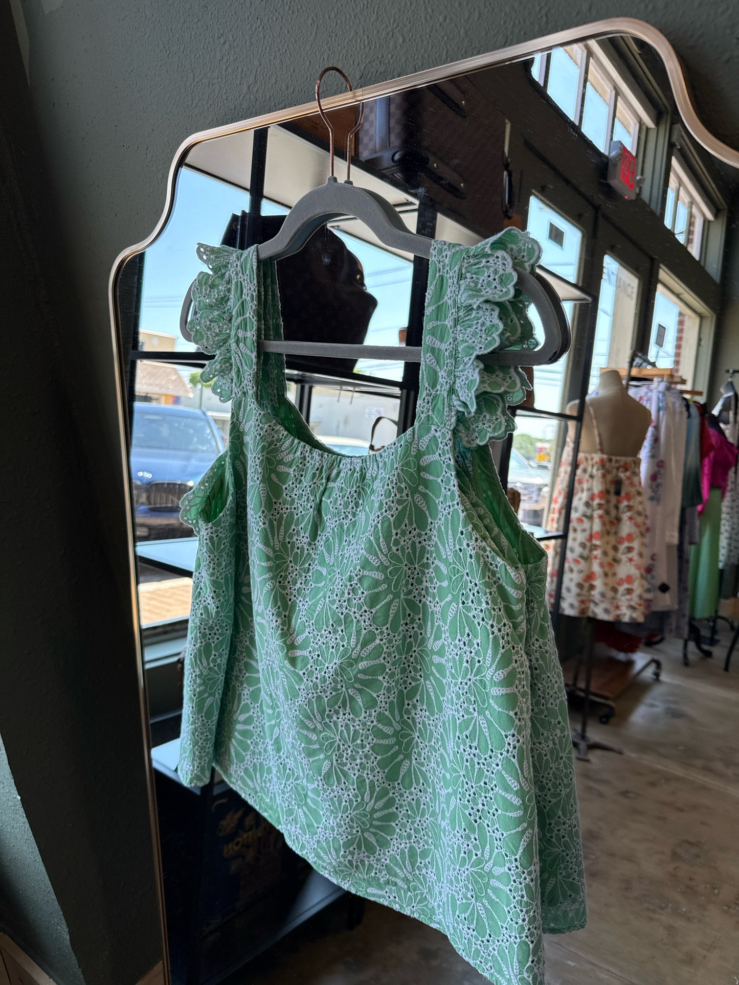 LOFT Size L Green Top