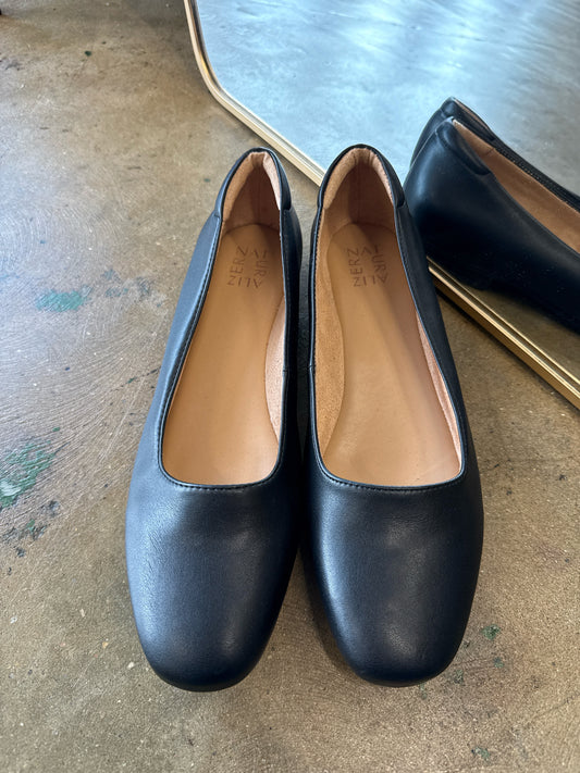 Naturalizer Shoe Size 11 Black Flats