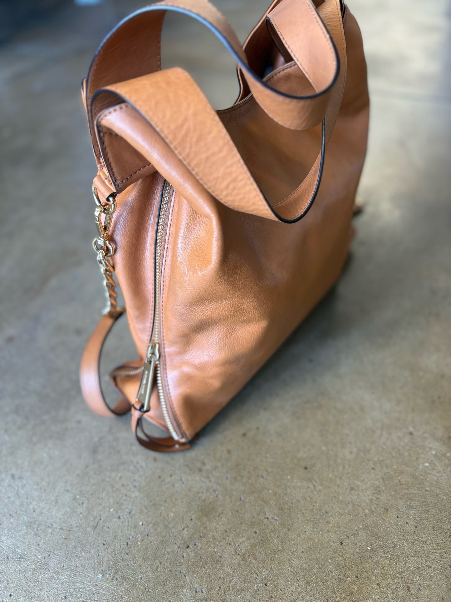 MICHAEL KORS Camel Purse