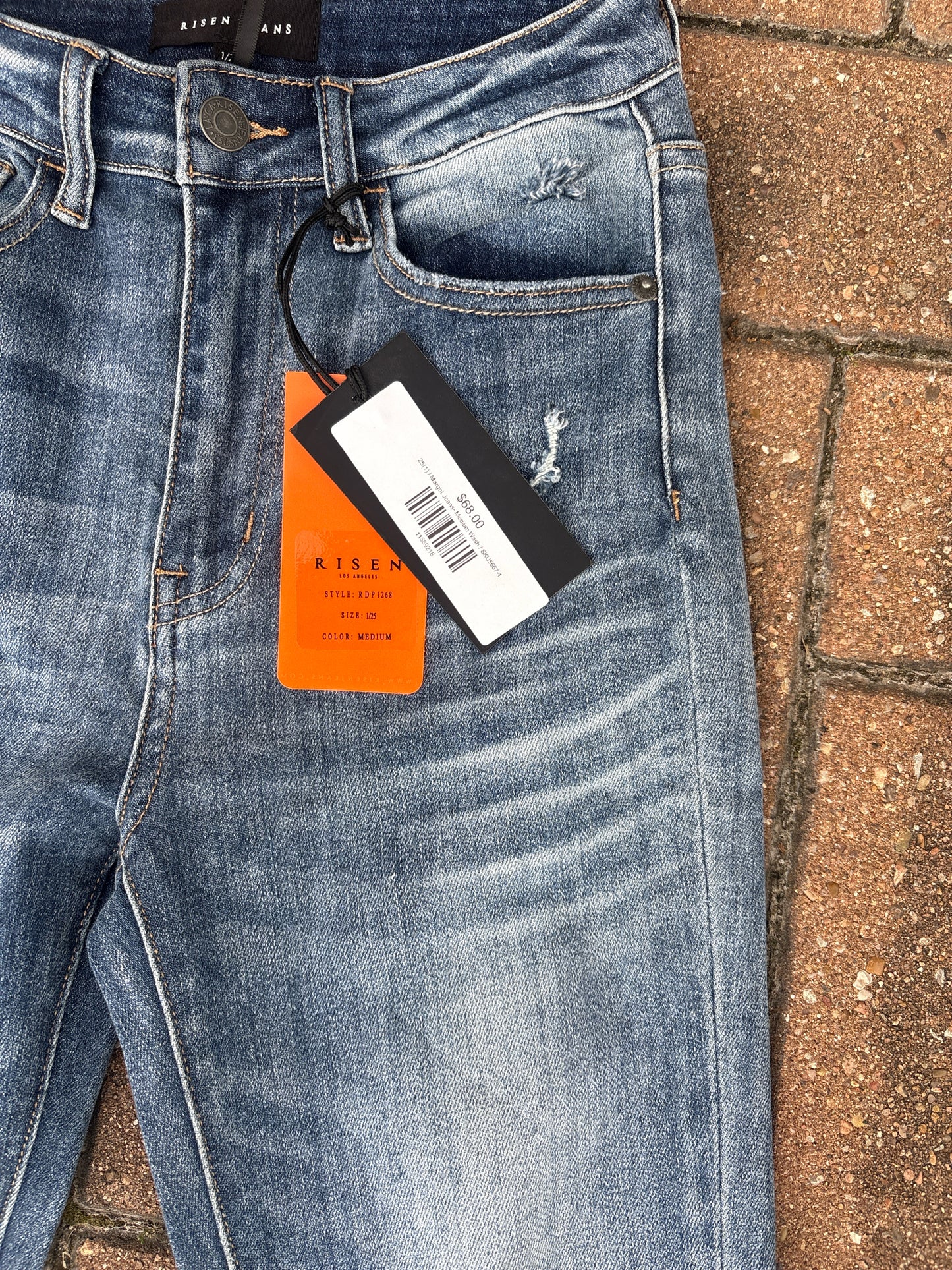 Risen Med. Wash distressed Jeans