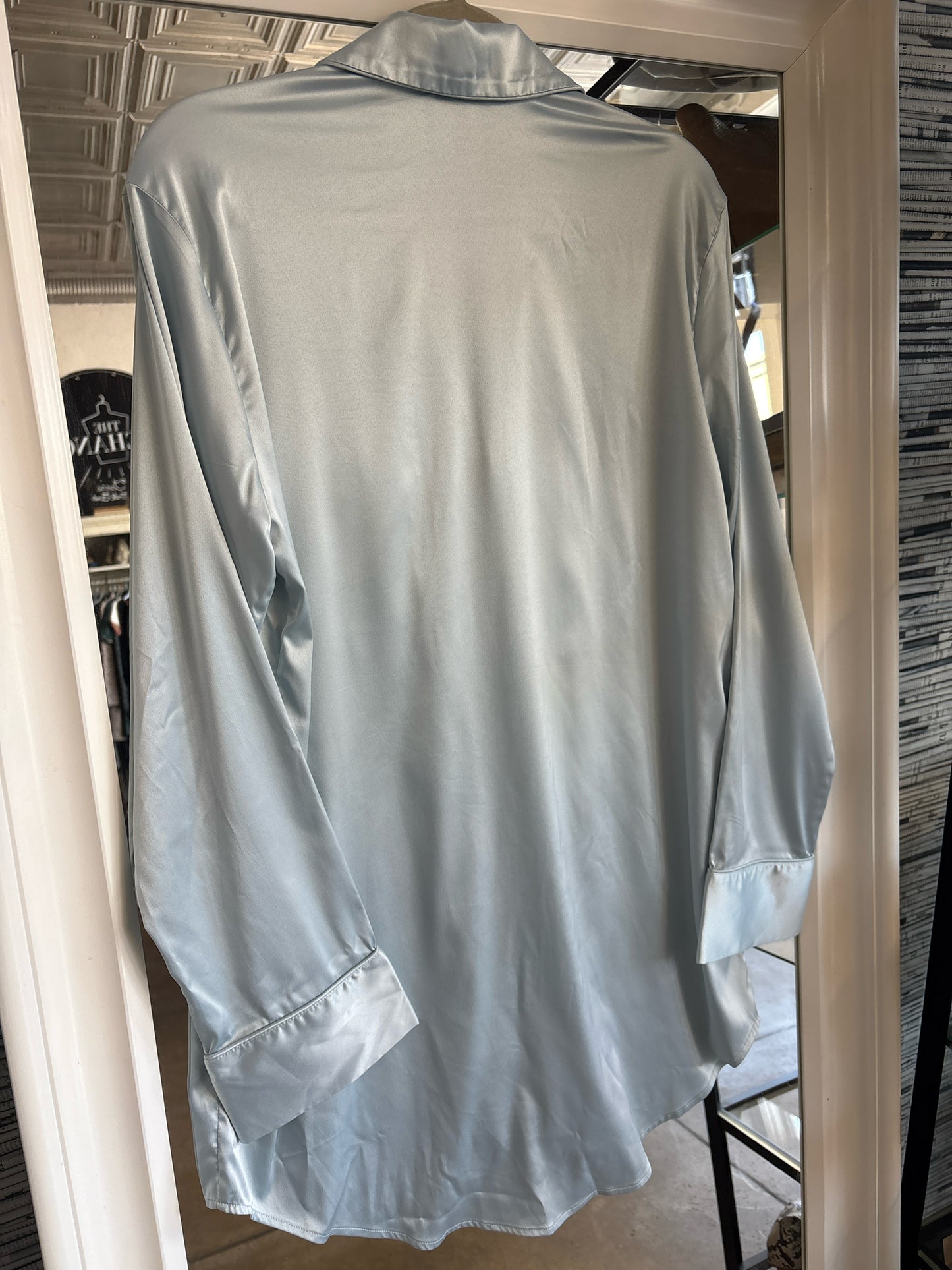 Skims Size S baby blue Silky Tops