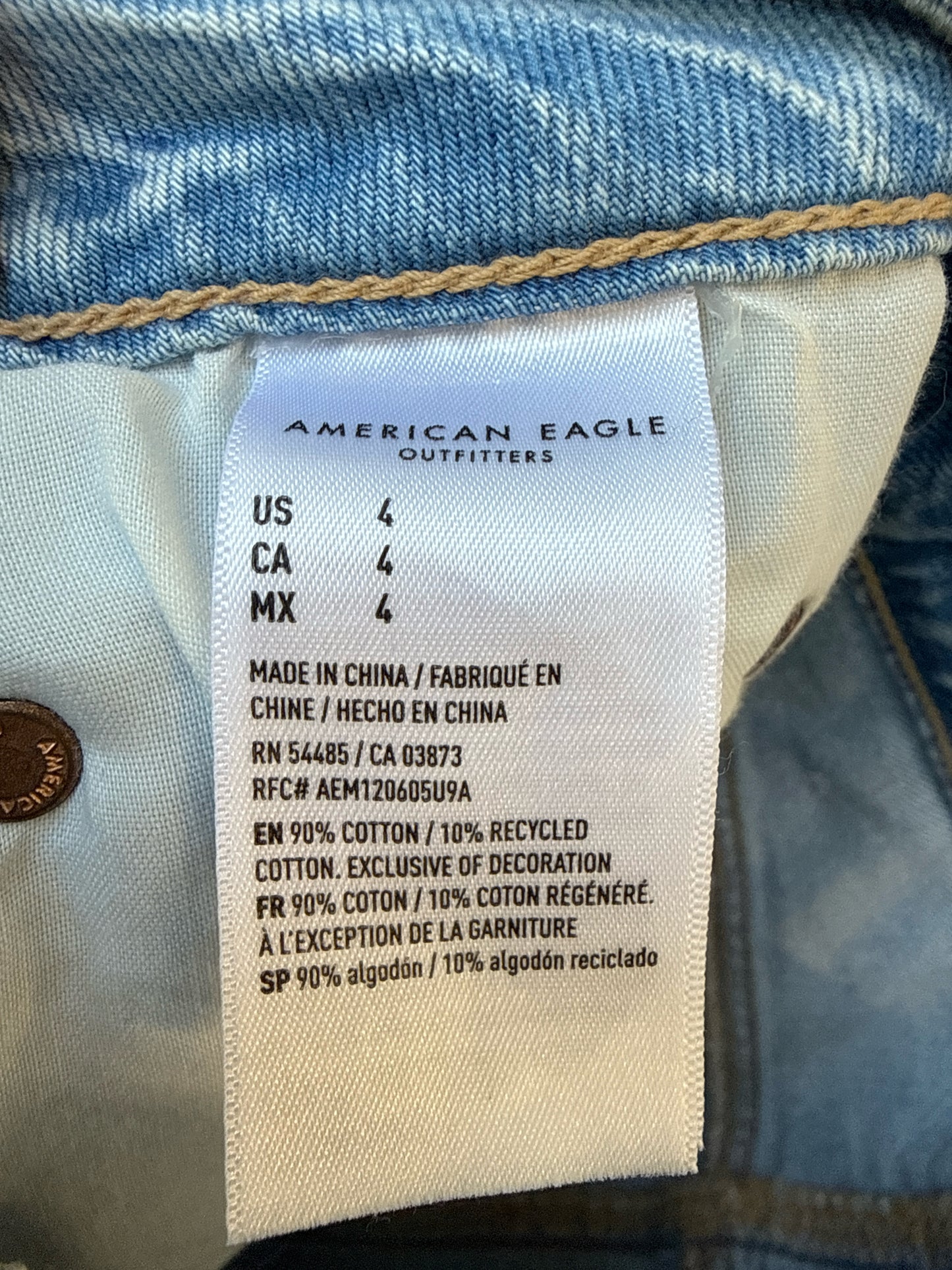 American Eagle Size 4 Denim Light Wash Skirt