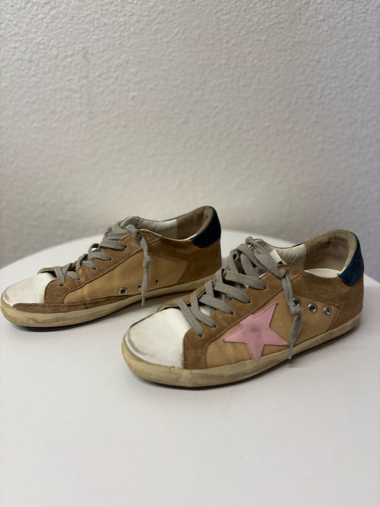Golden Goose Shoe Size 8B Sneakers