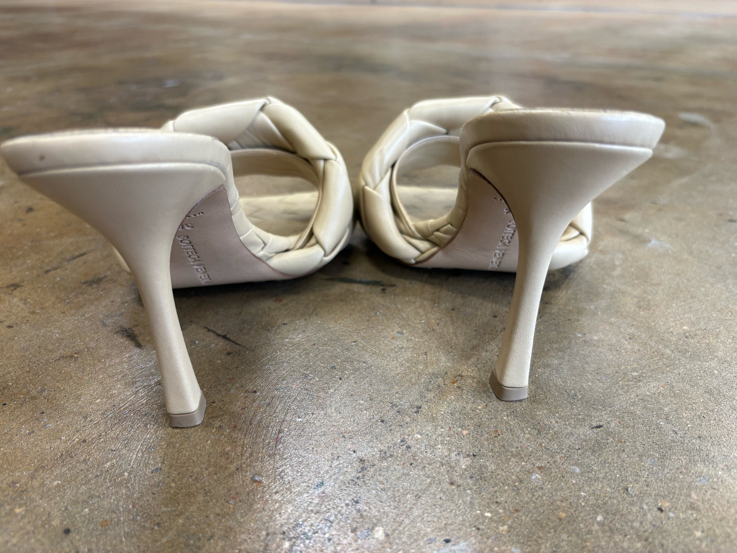 Bottega Veneta Shoe Size 38.5 Tan Heels