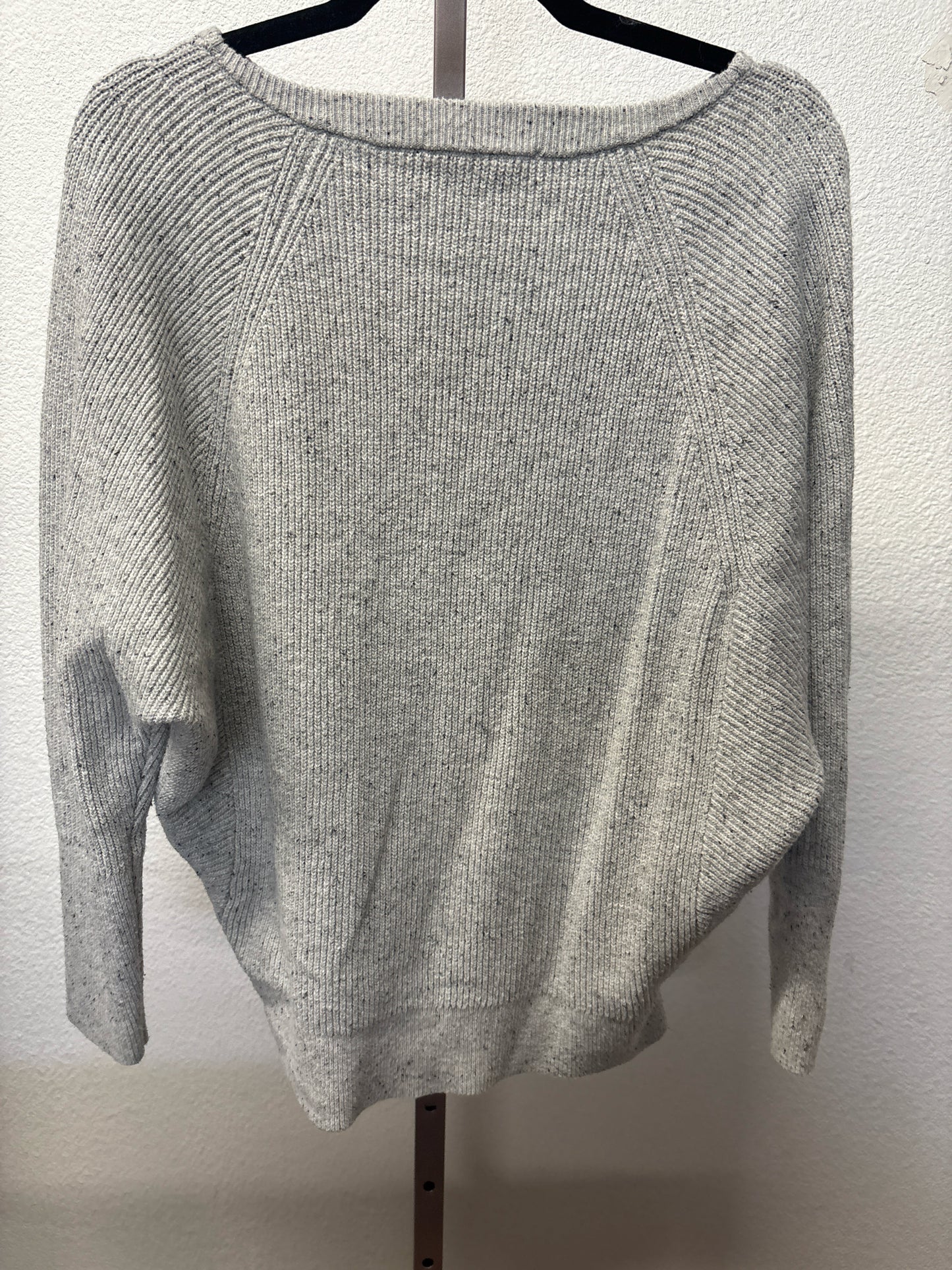 LOFT Size M Sweater
