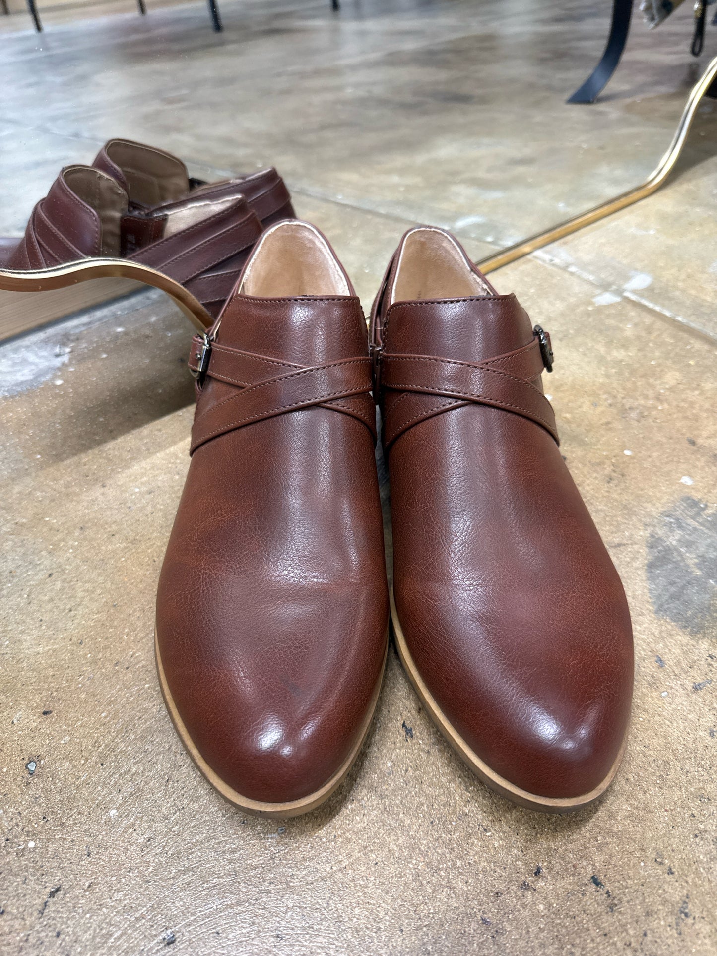 Life Stride Shoe Size 11 Brown Loafers