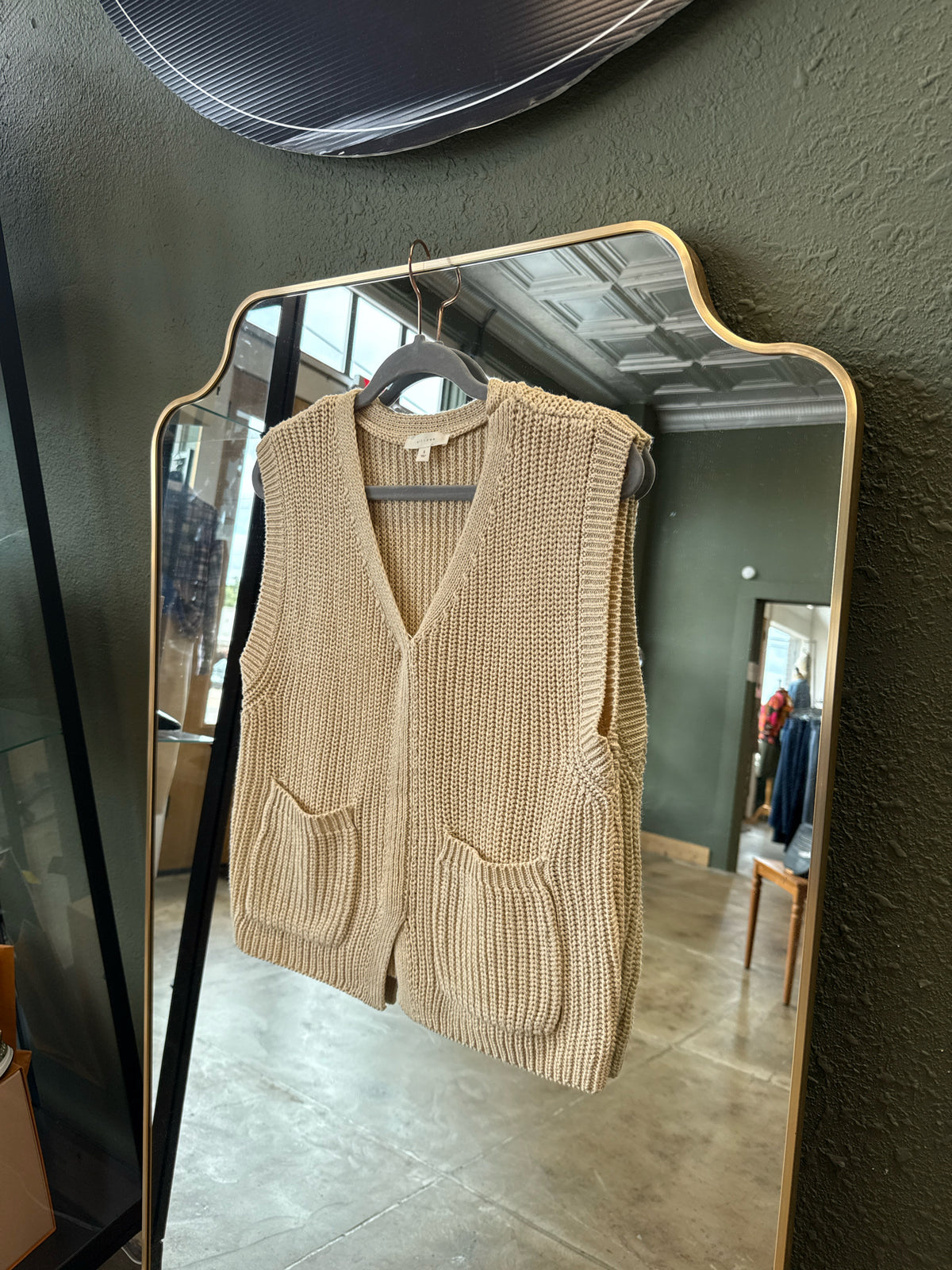 All Row Size S Tan Vest
