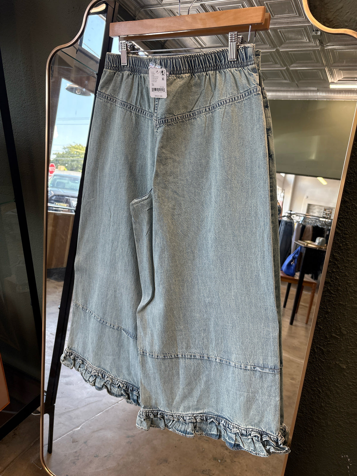 We The Free Size XS Chambray Pants