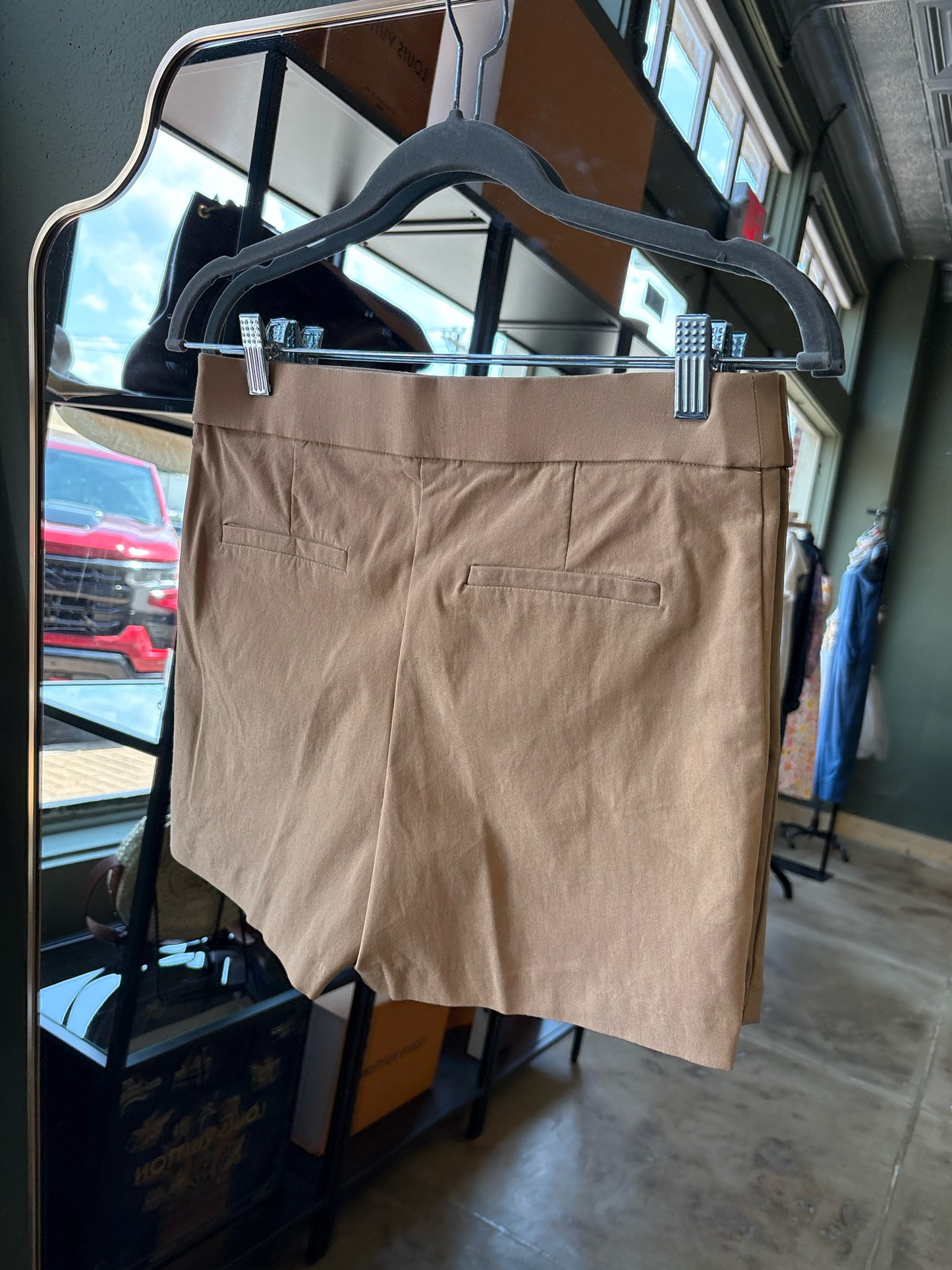 Jules & Leopold Size S Tan Shorts