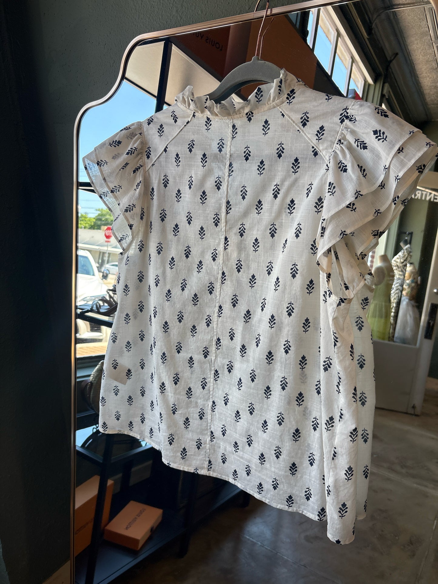 Melissa Nepton Size L White/Navy Floreats Top