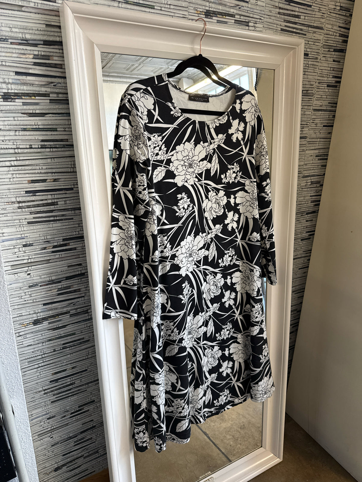 Bryn Walker Size L B&W Dress