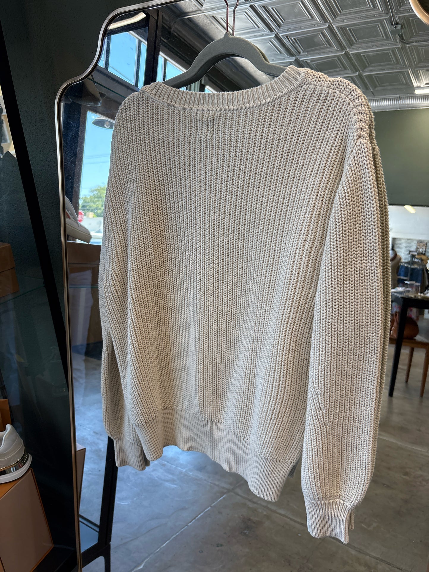 GAP Size M Cream Sweater