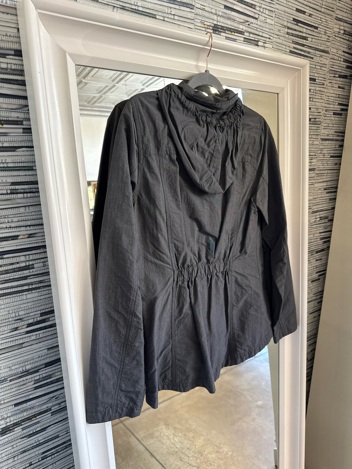 Eddie Bauer Size S Gray Jacket