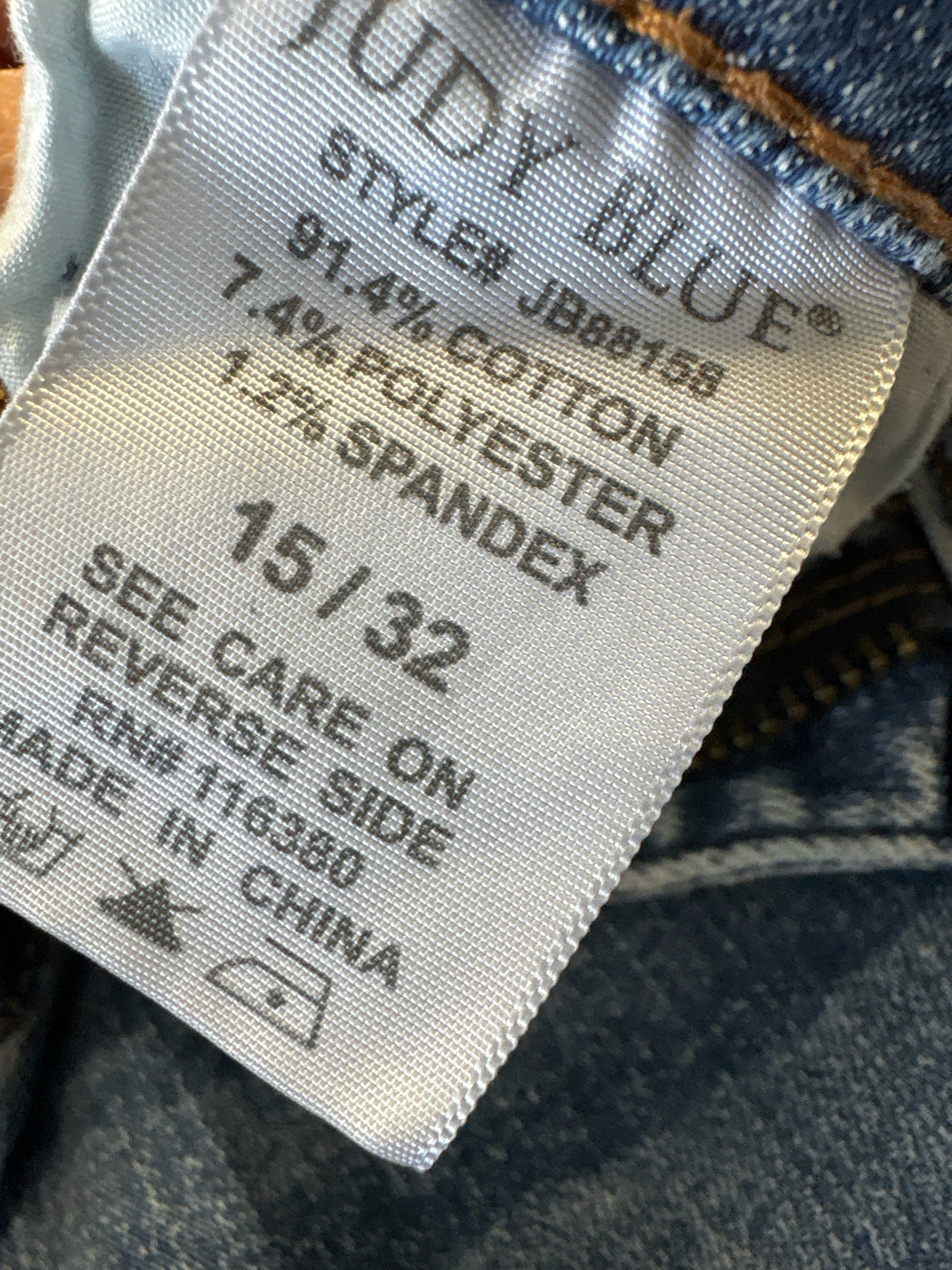 Judy Blue Size 15/32 Jeans