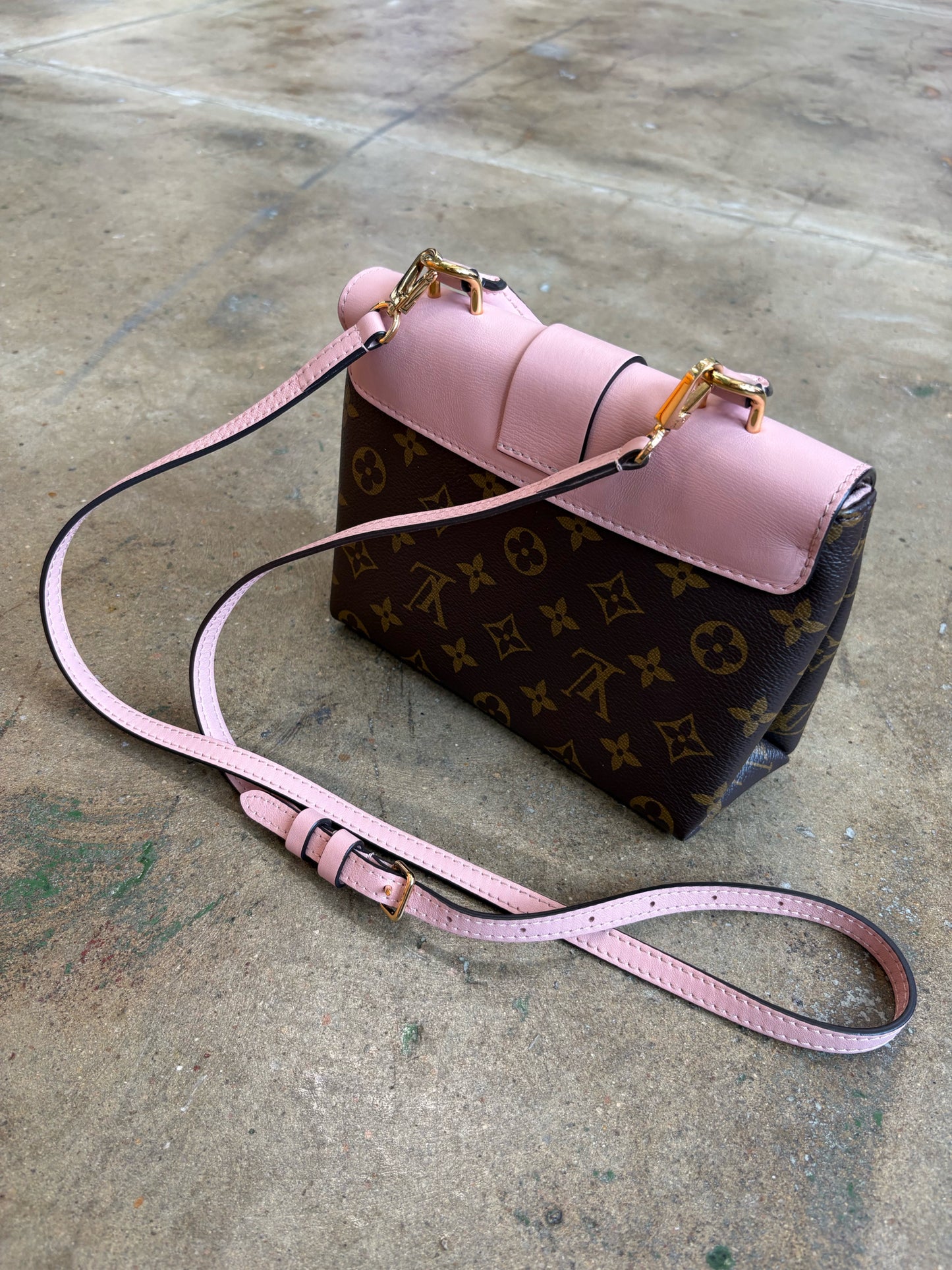 Louis Vuitton Brown/Pink Purse