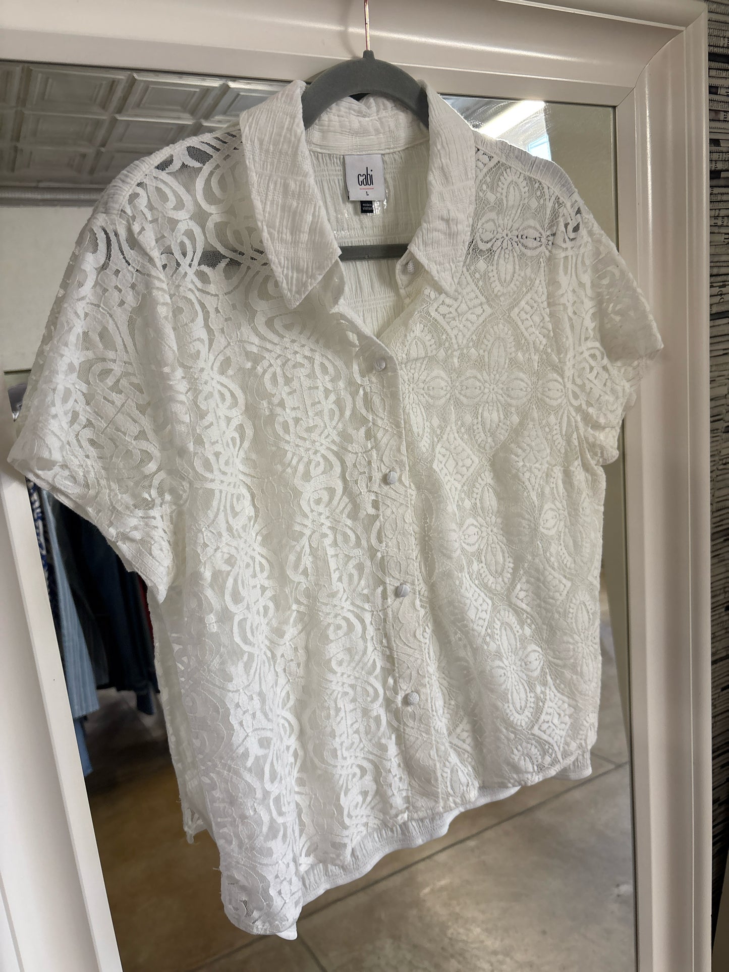 Cabi Size L Ivory Top