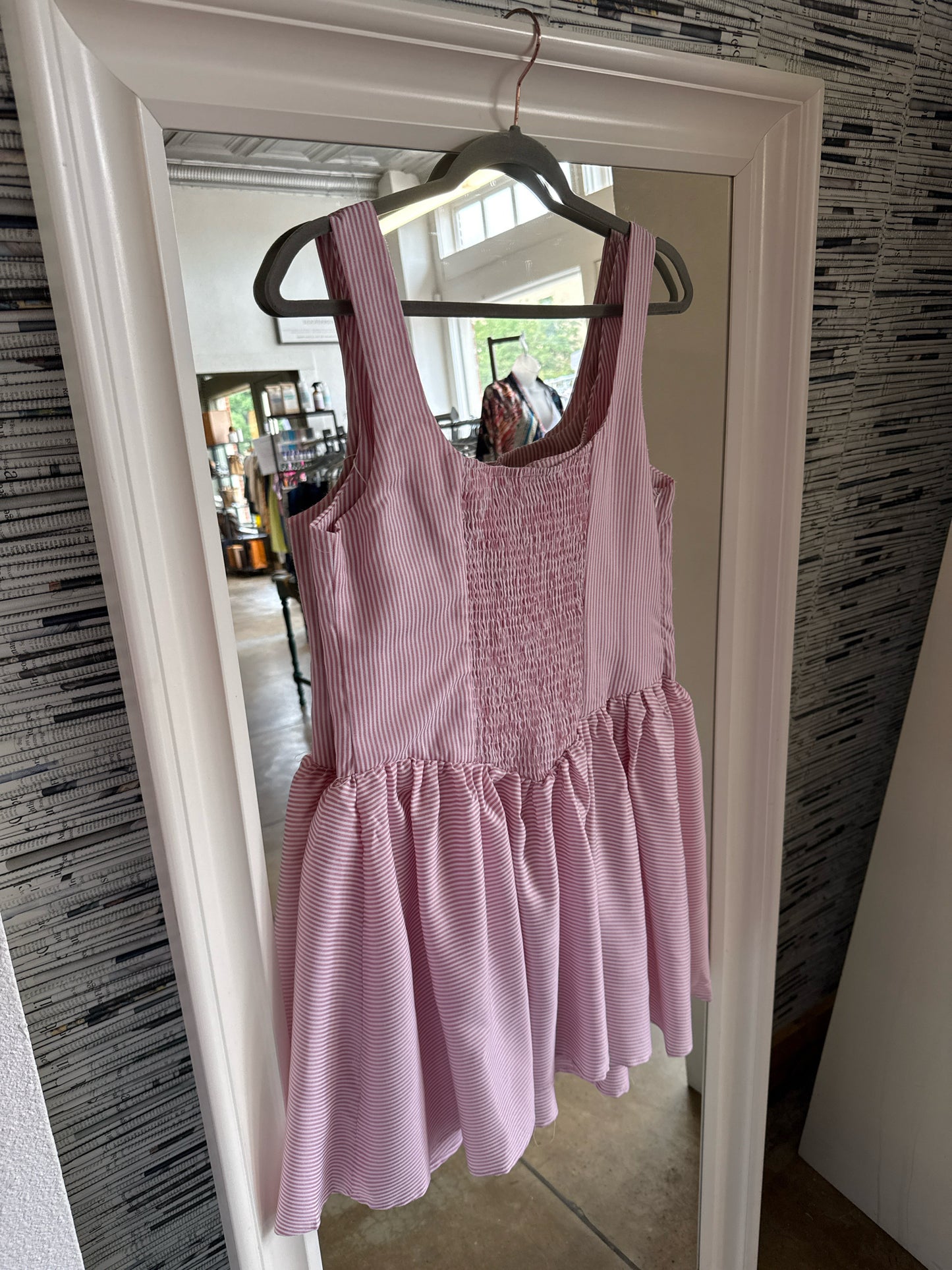 Halara Size L Pink Stripe Dress