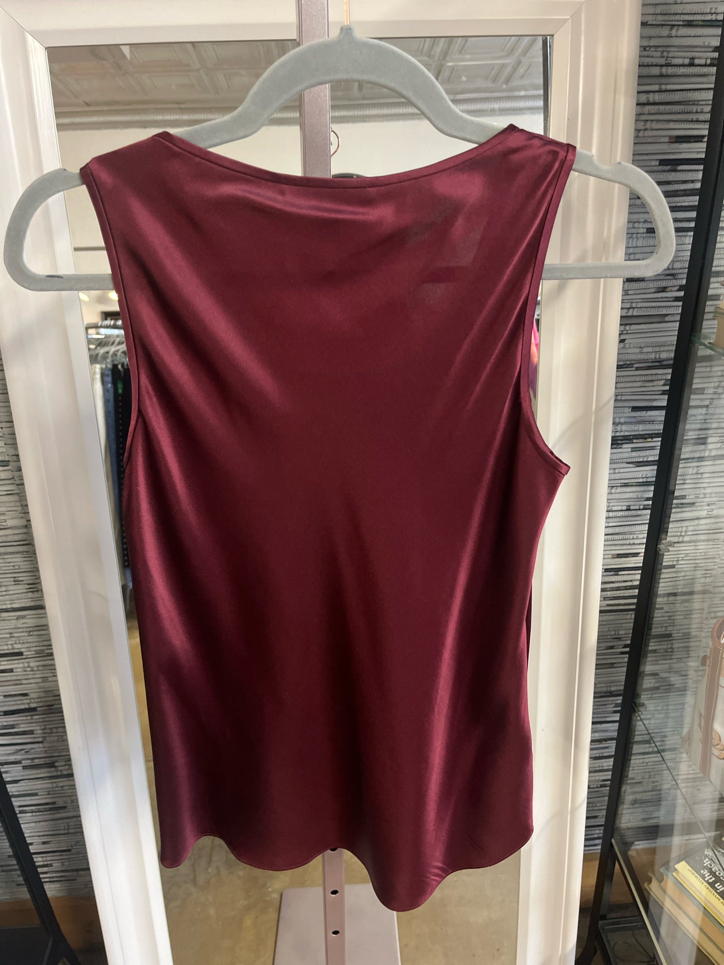 BOSS Size S burgandy Sleeveless Top