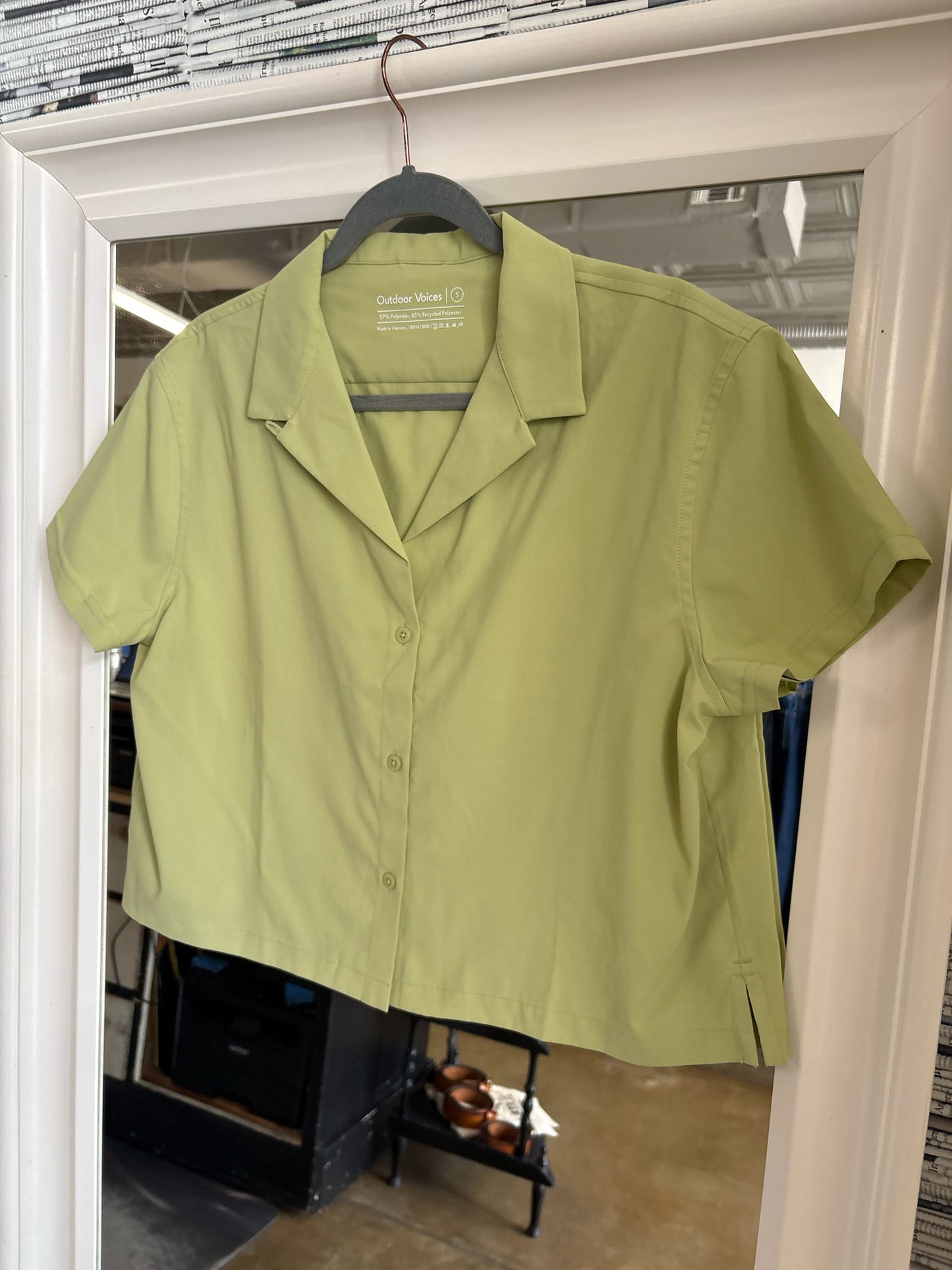 outdoor voices Size S Green Tops