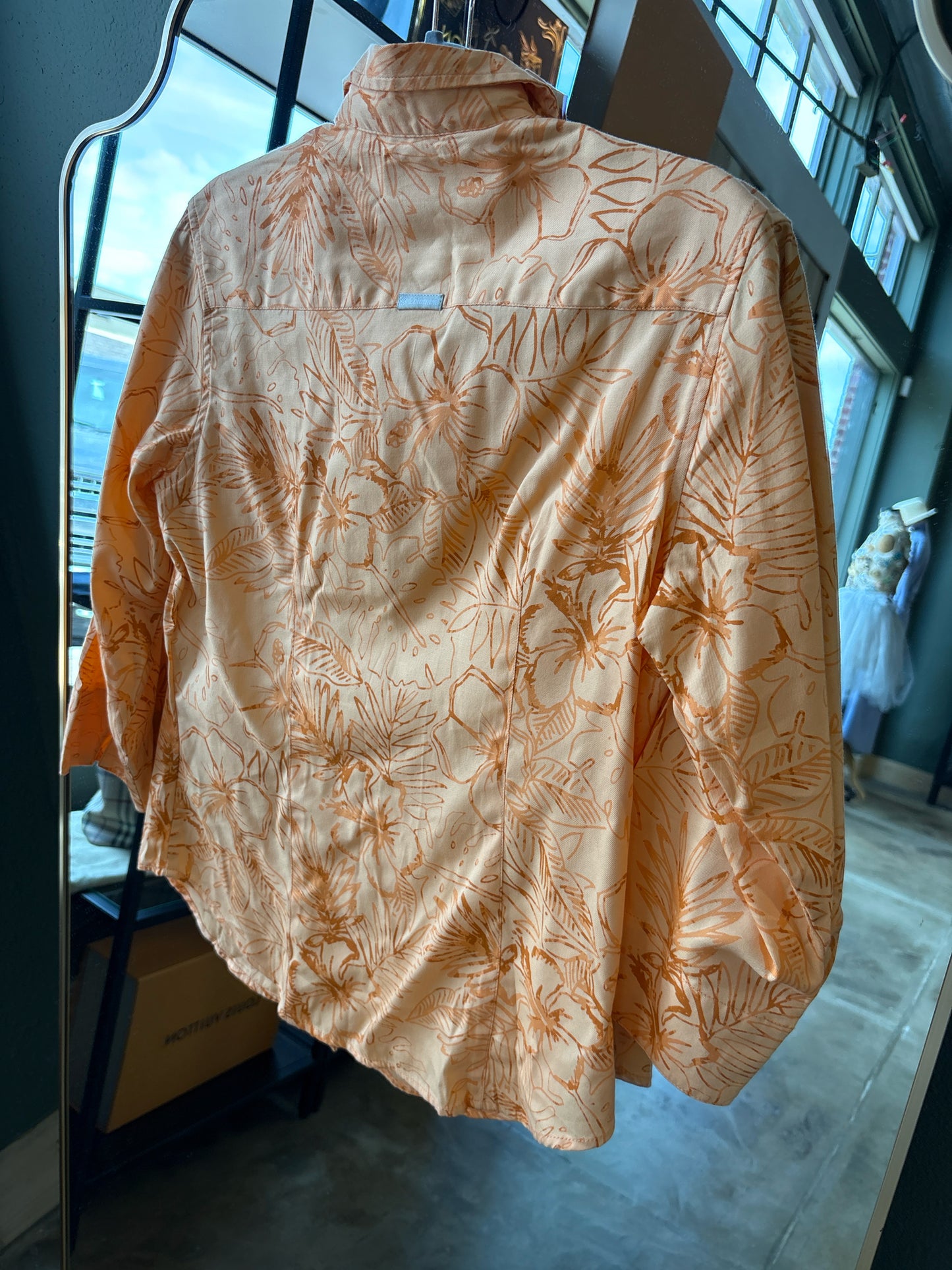 Columbia Size L Orange Top