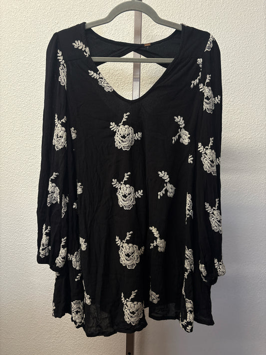 free people Size XS/s B&W Embroidered Dress