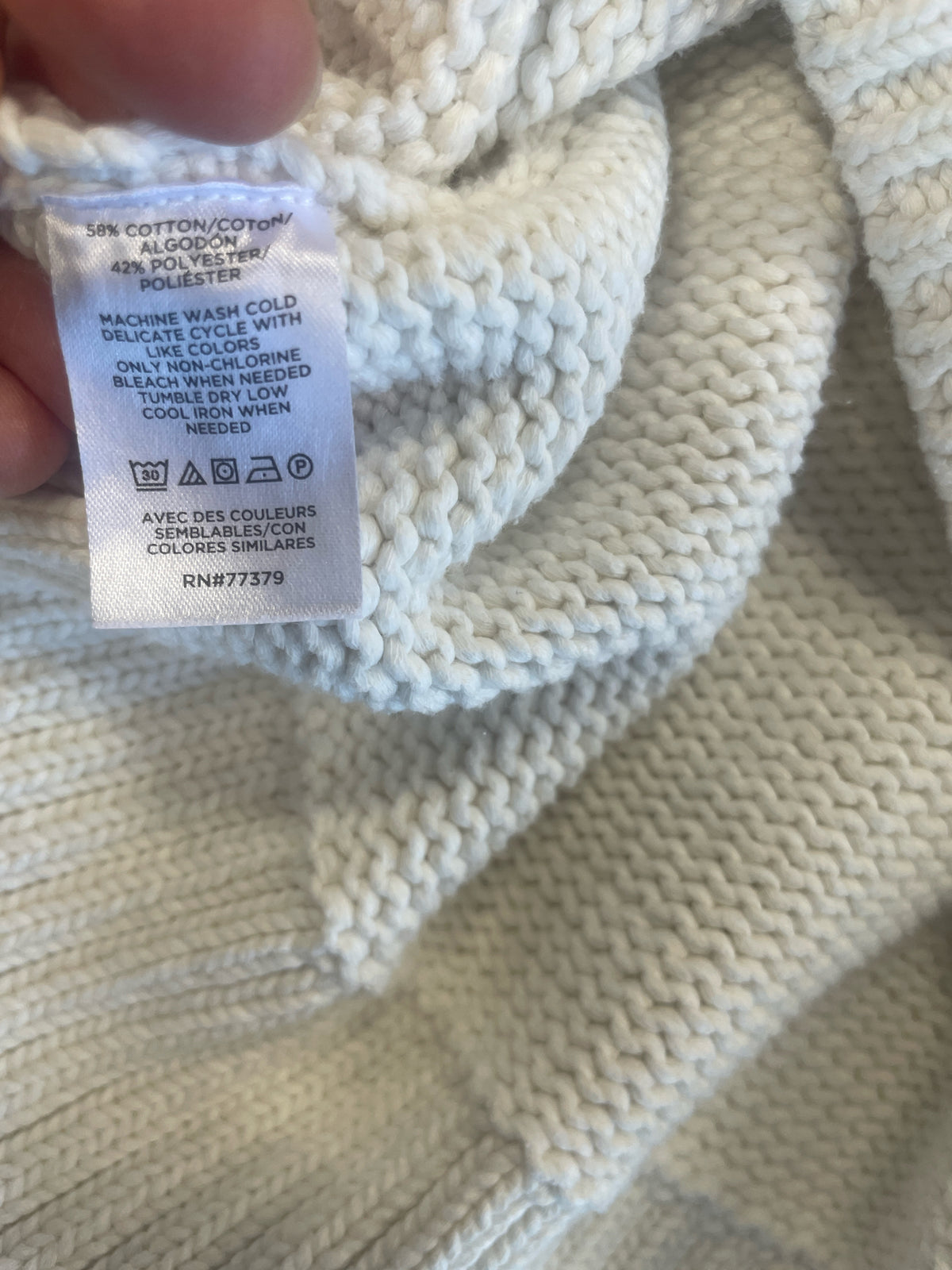 ANN TAYLOR Size S White Sweater