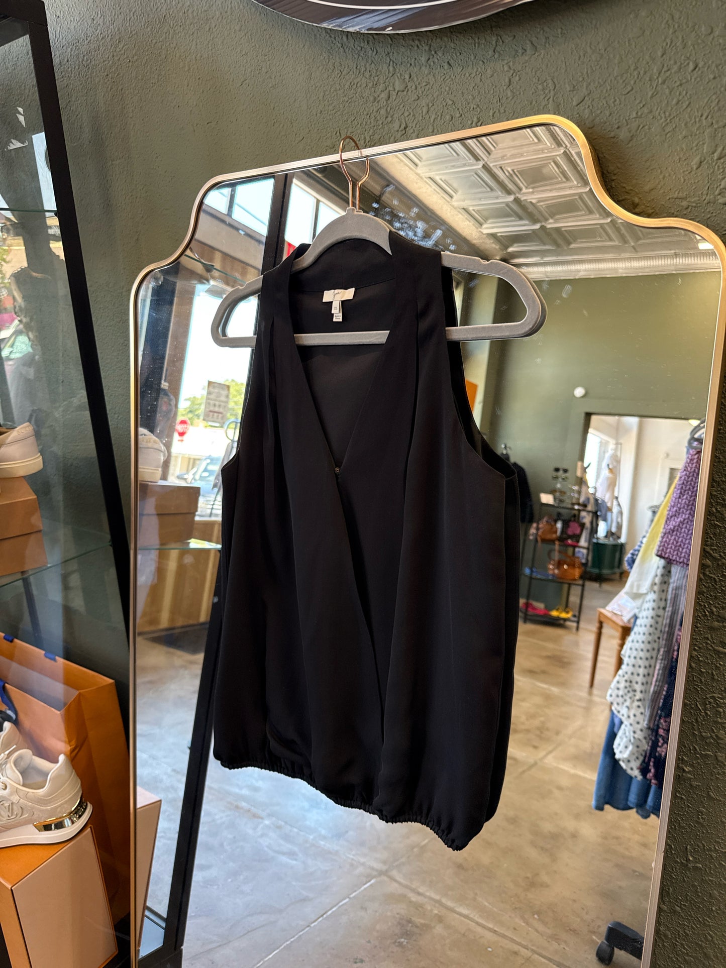 JOIE Size XS Black Top