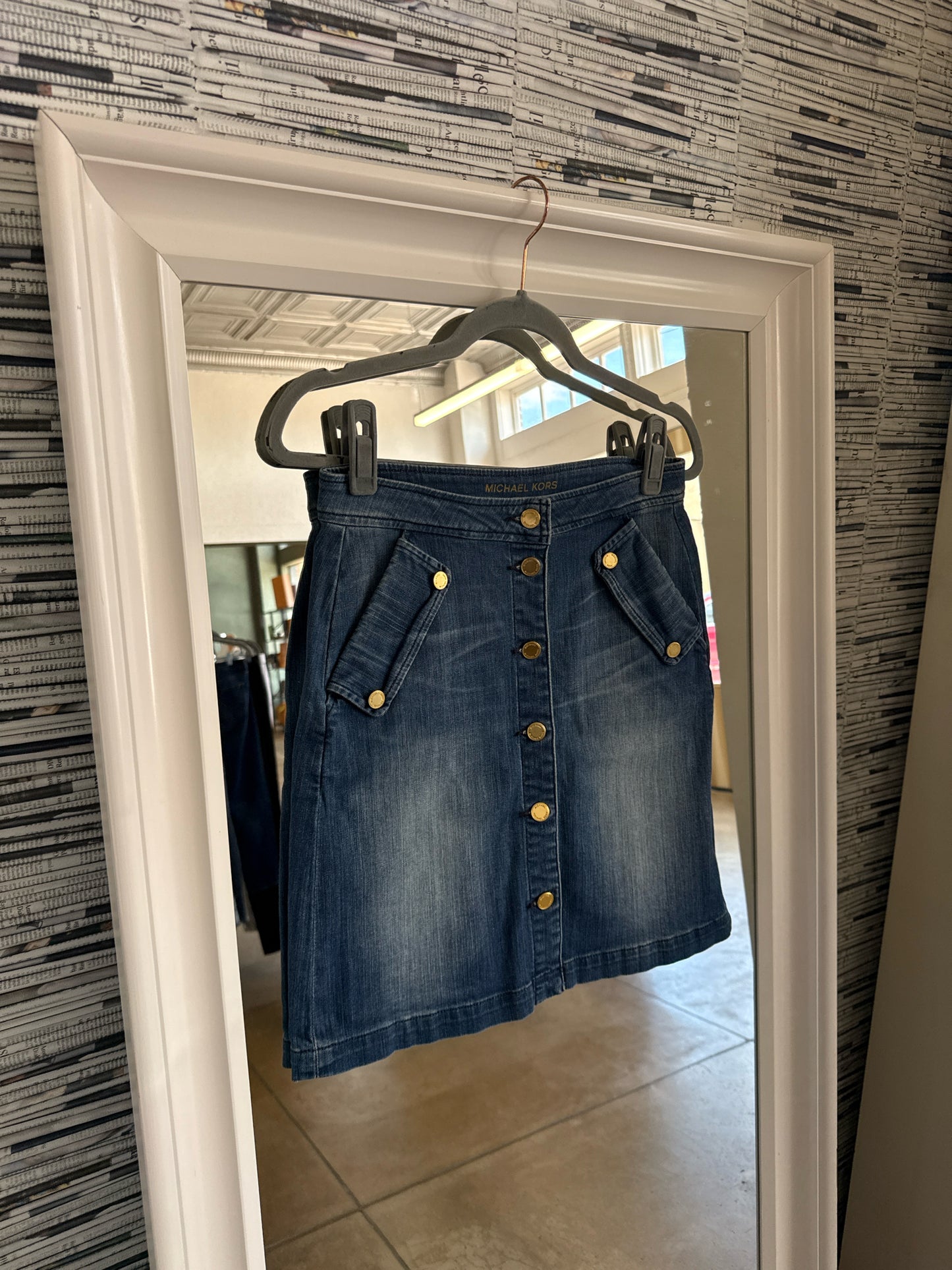 MICHAEL KORS Size 0 Denim Skirt