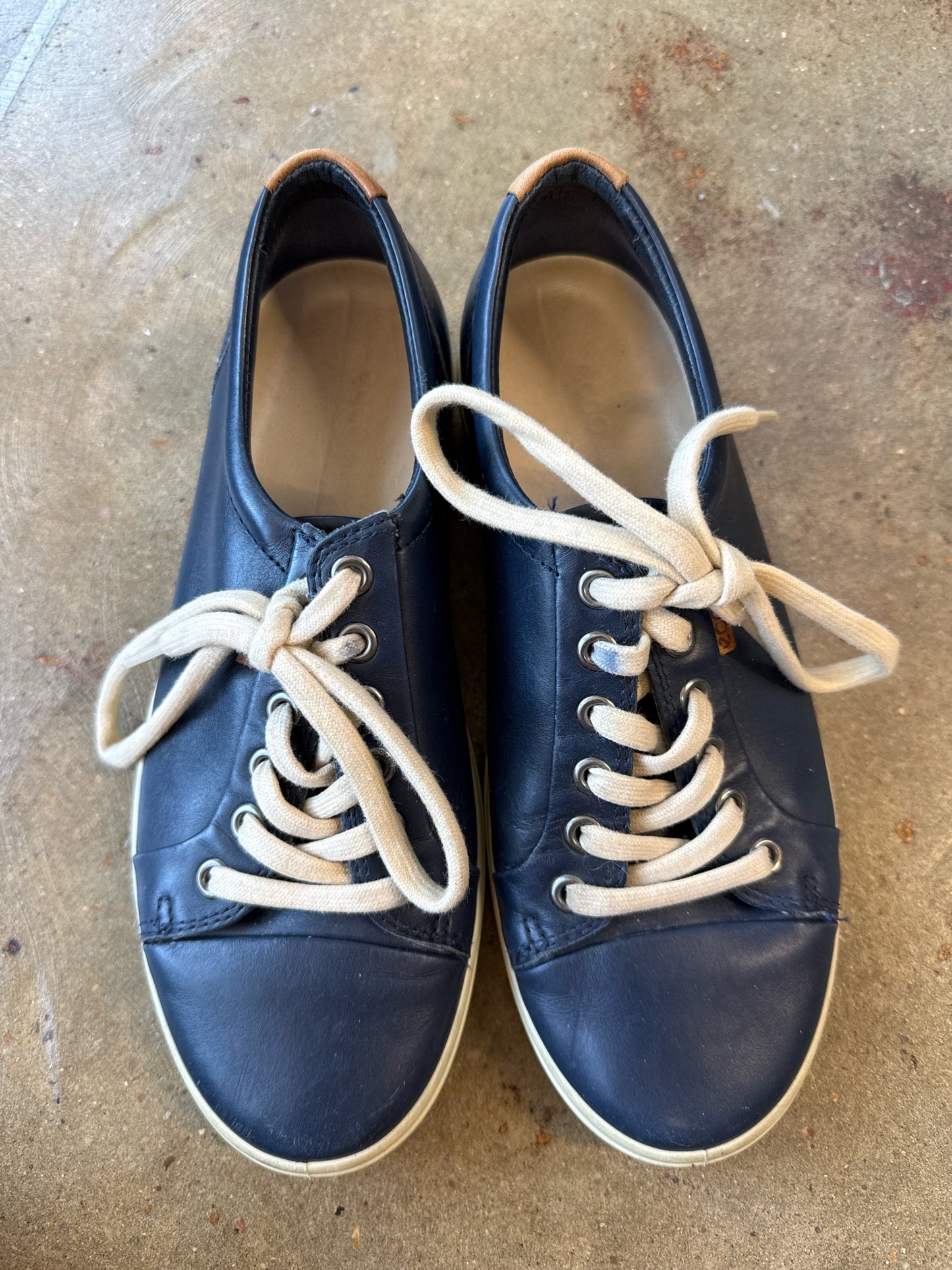 Ecco Shoe Size 7 Navy Sneakers